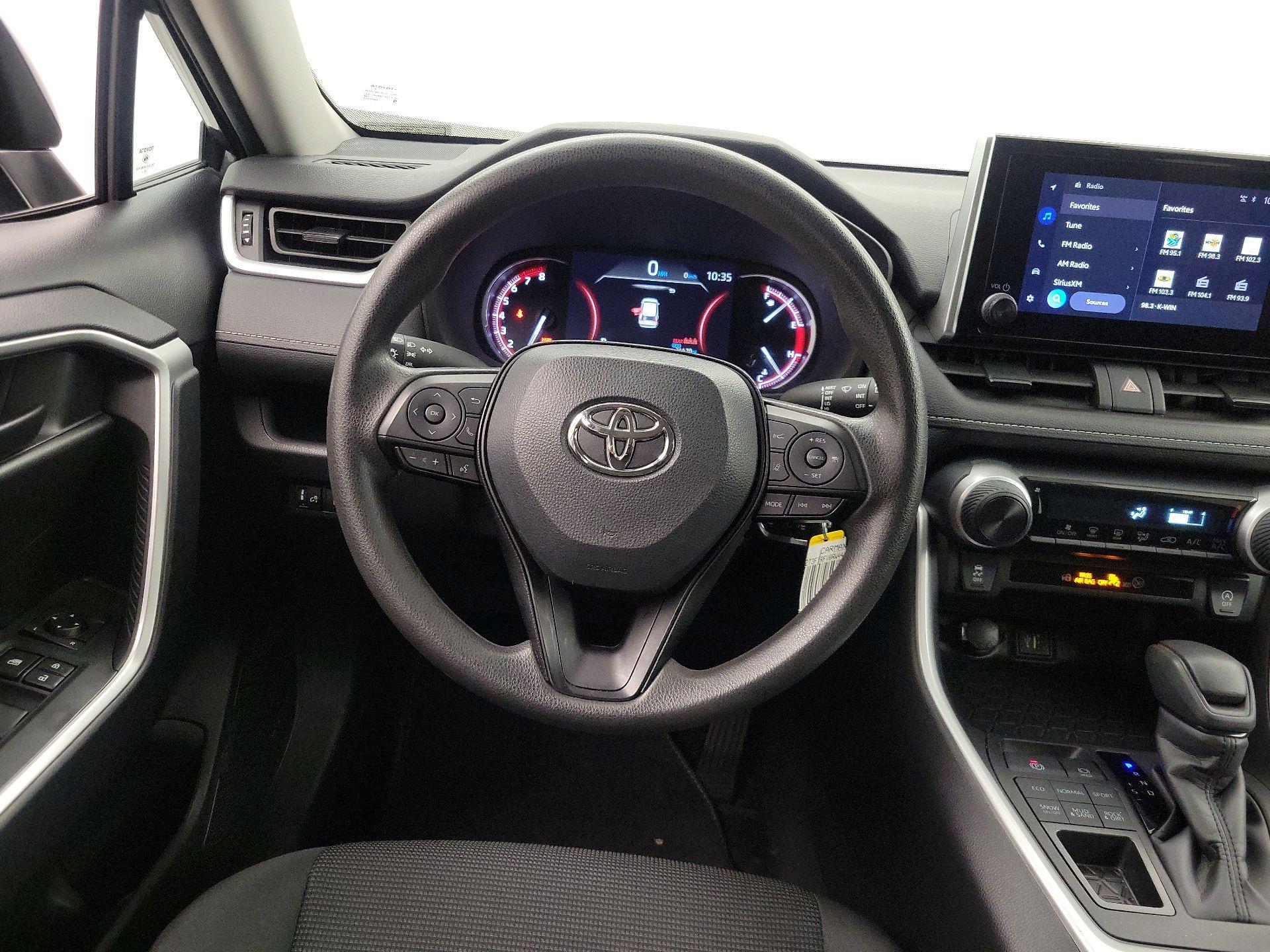 Thumbnail: 2024 Toyota RAV4 - 10