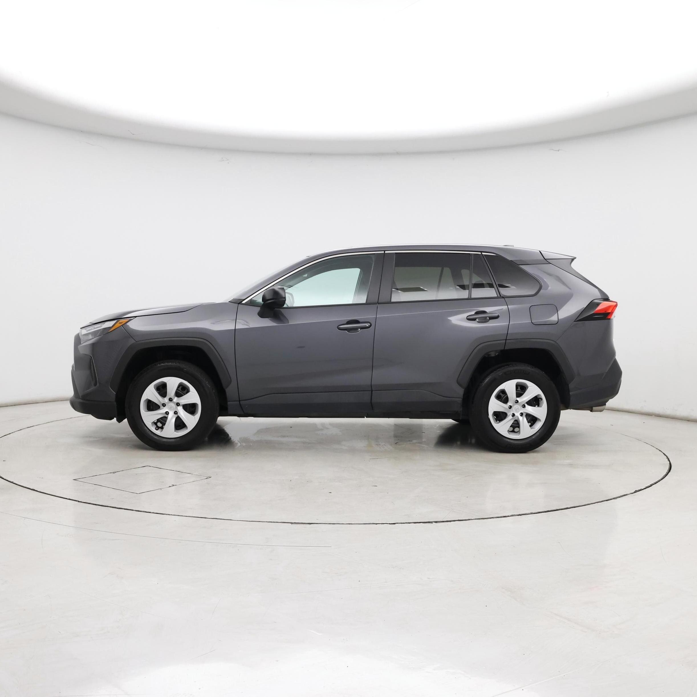 Thumbnail: 2024 Toyota RAV4 - 3