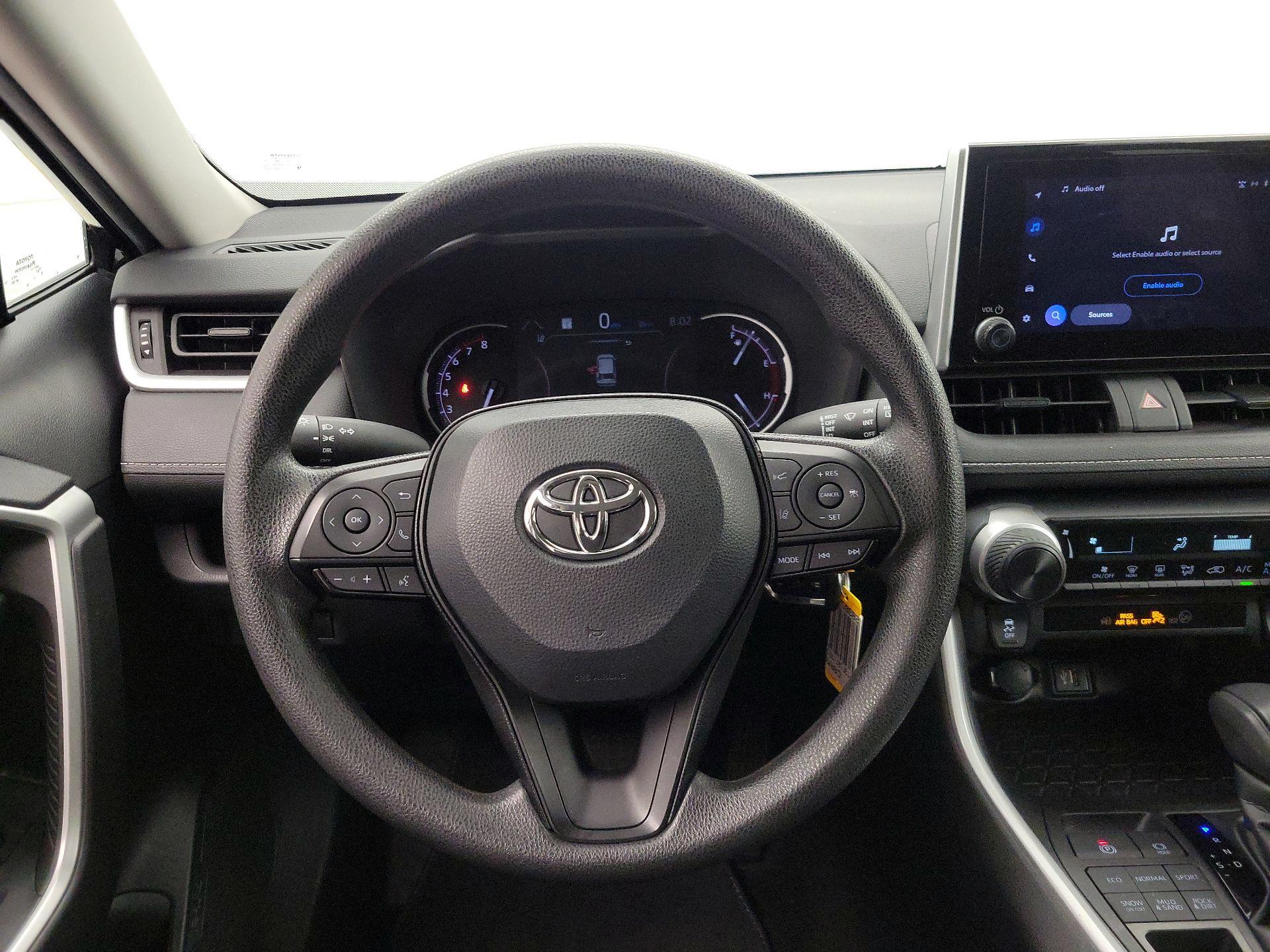 Thumbnail: 2024 Toyota RAV4 - 10