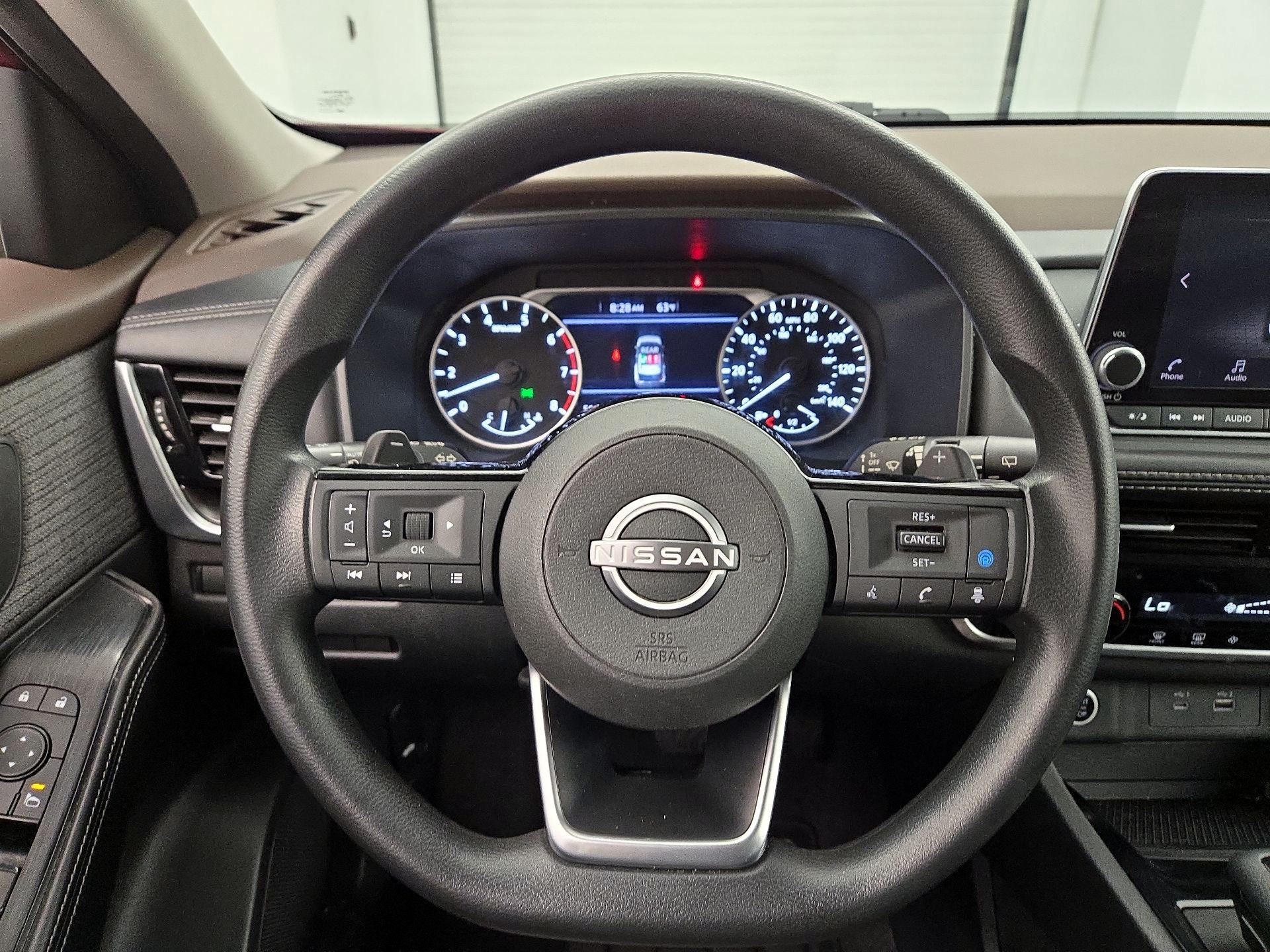 Thumbnail: 2023 Nissan Rogue - 10