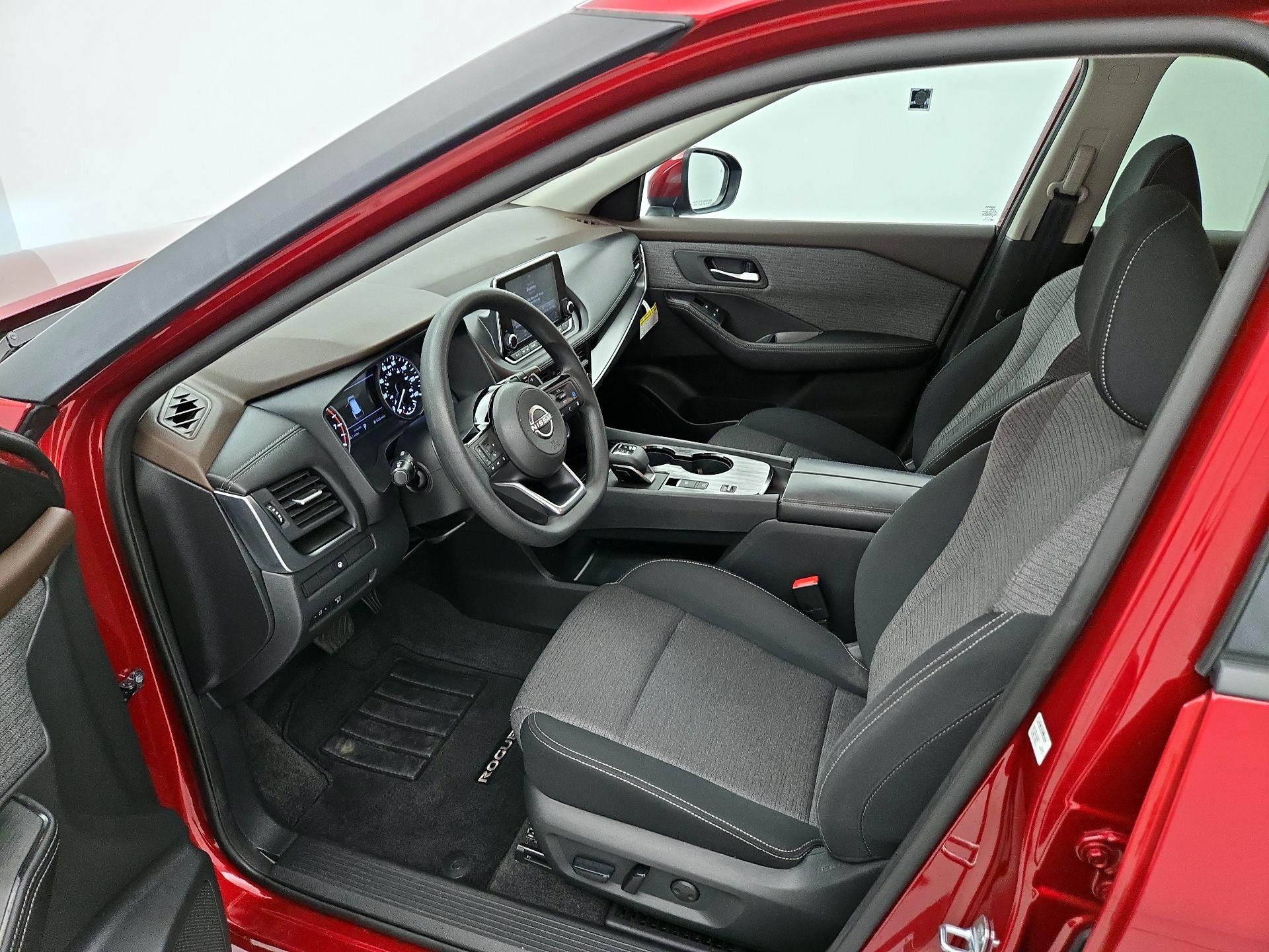 Thumbnail: 2023 Nissan Rogue - 11