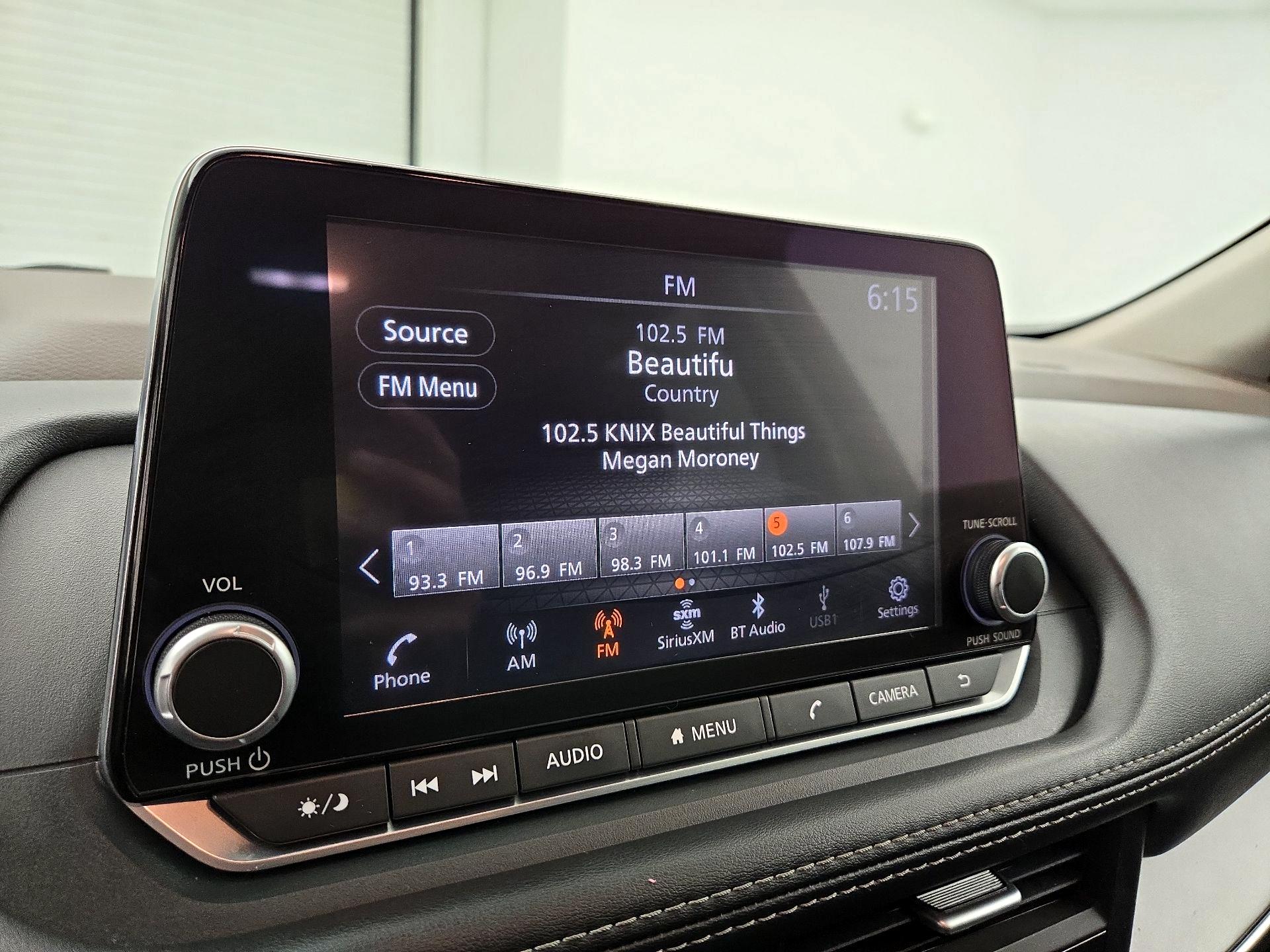 Thumbnail: 2023 Nissan Rogue - 15