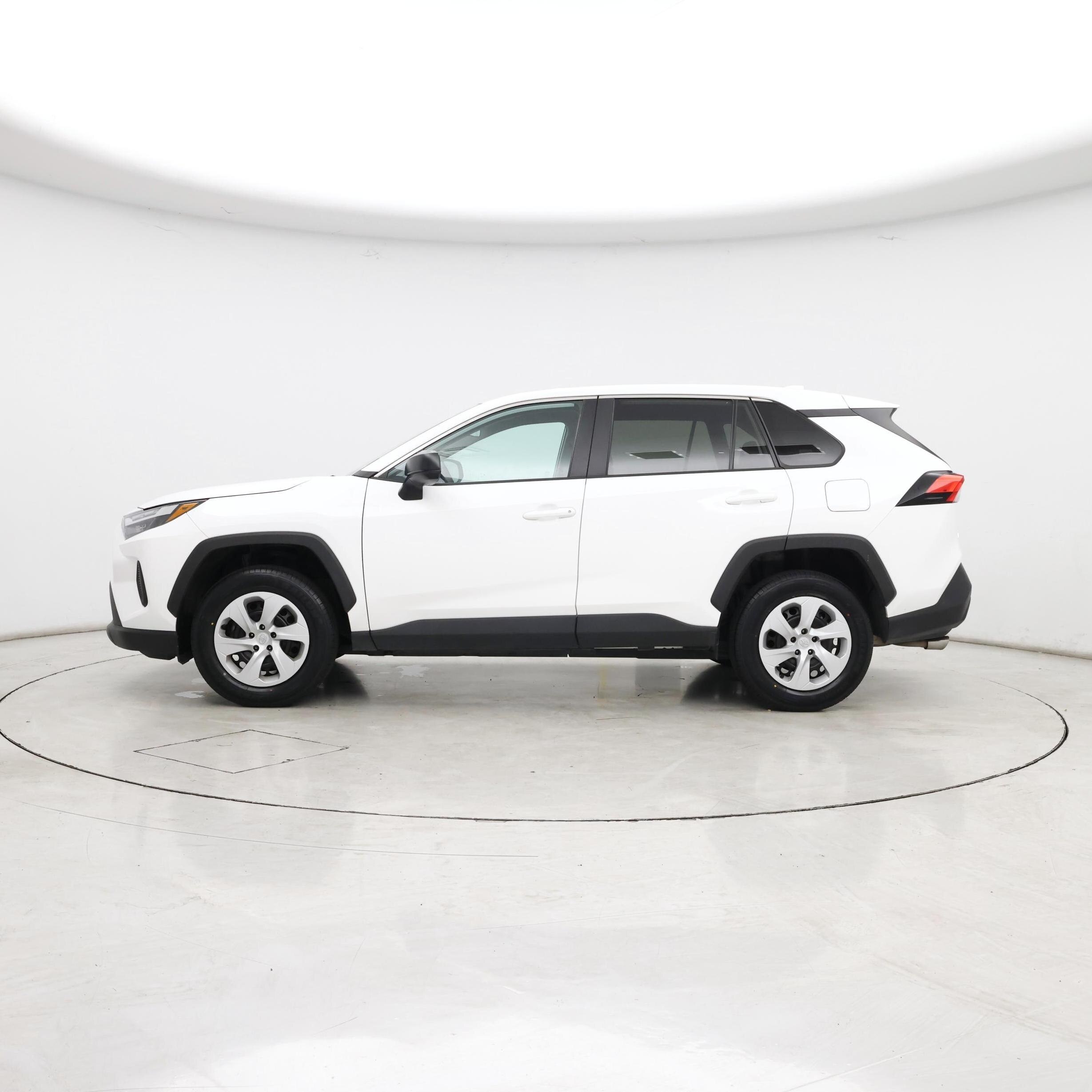 Thumbnail: 2024 Toyota RAV4 - 3