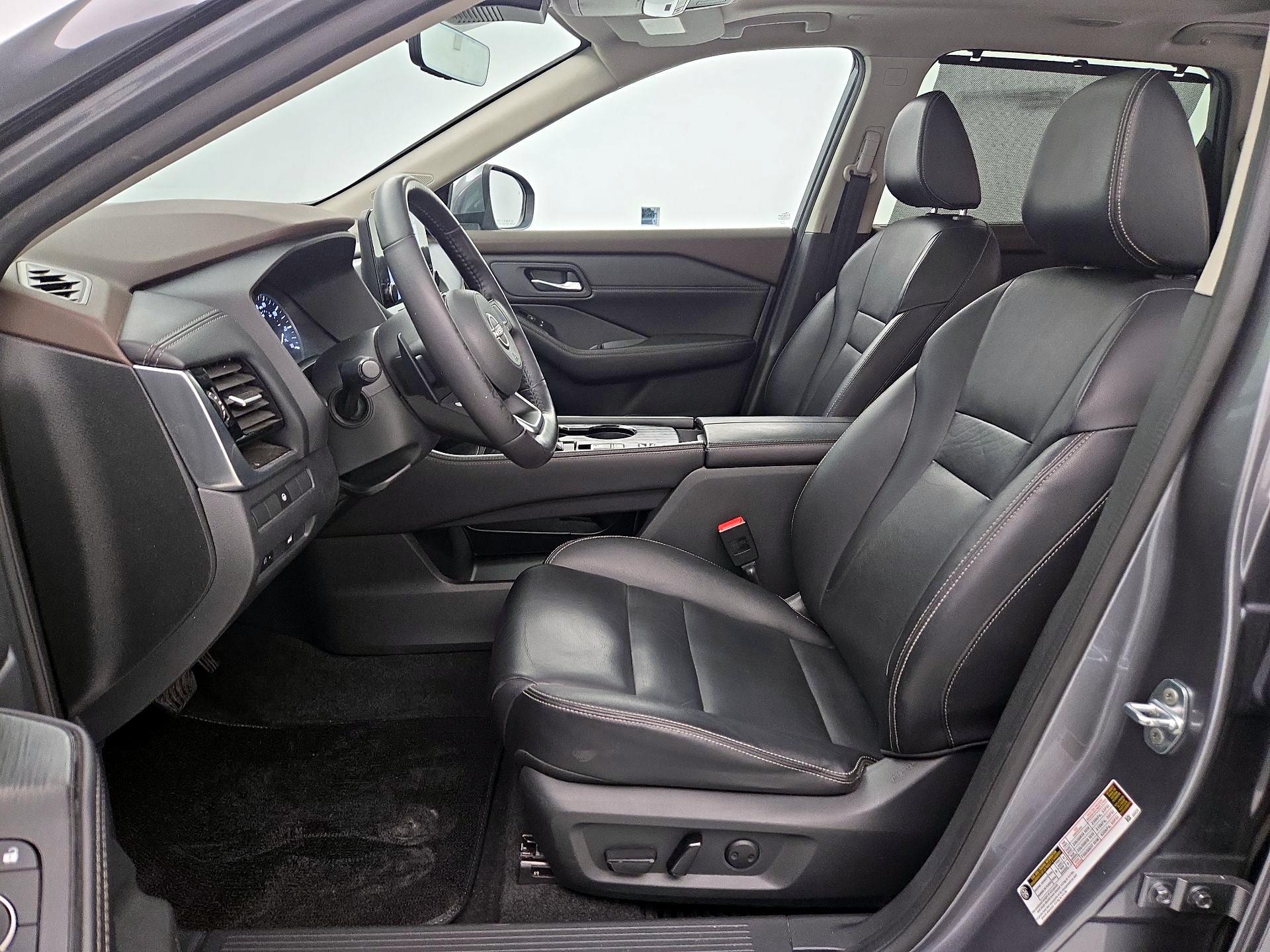 Thumbnail: 2023 Nissan Rogue - 11