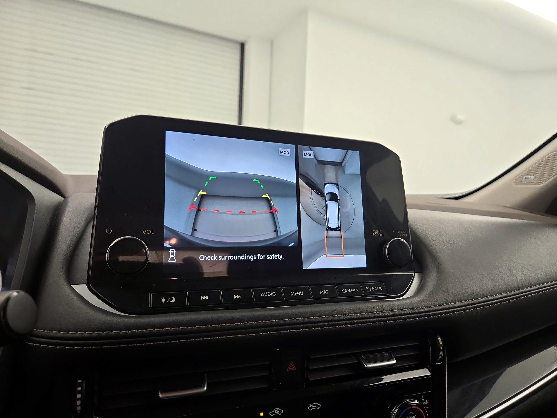 Thumbnail: 2023 Nissan Rogue - 15