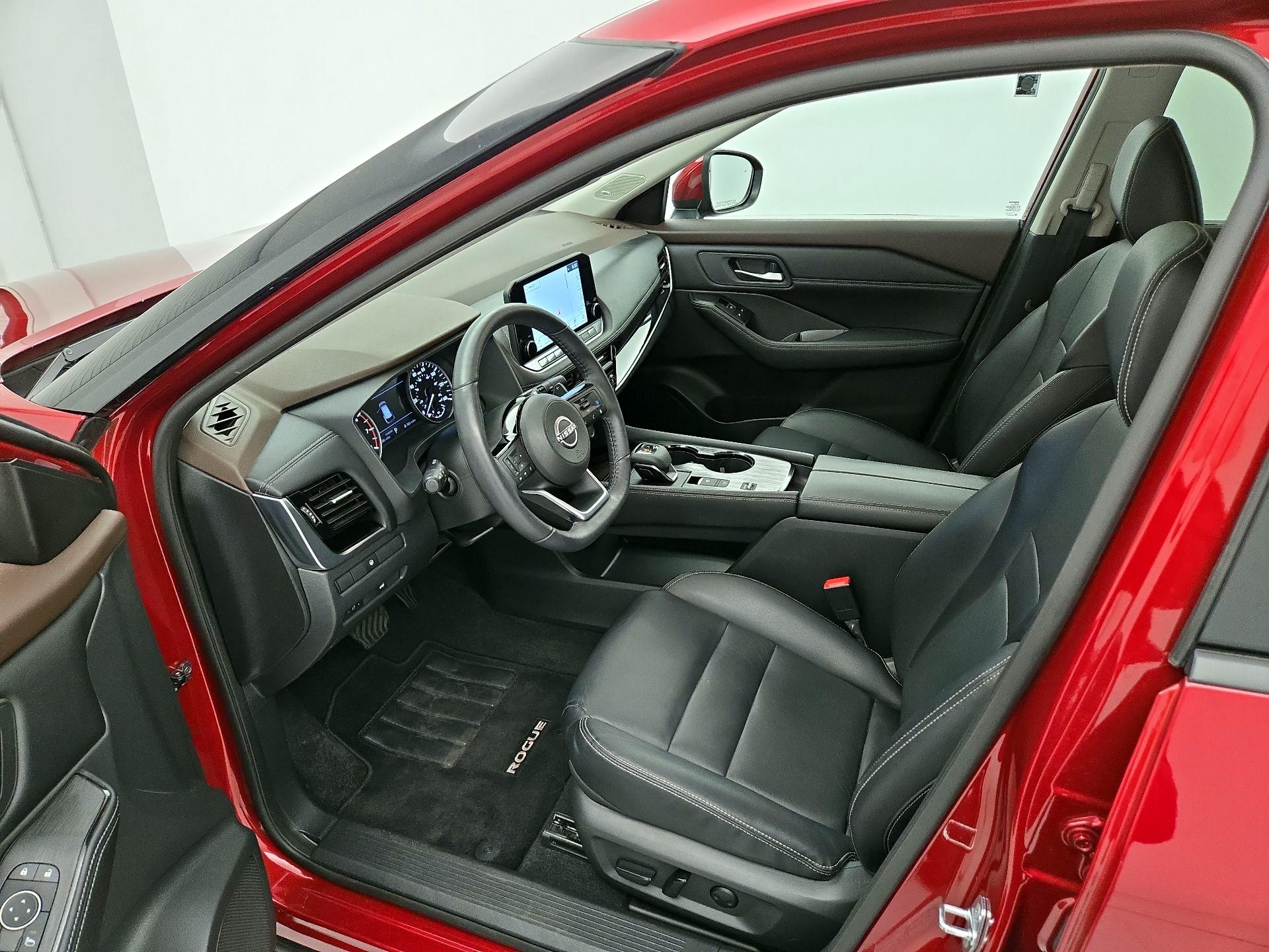 Thumbnail: 2023 Nissan Rogue - 11