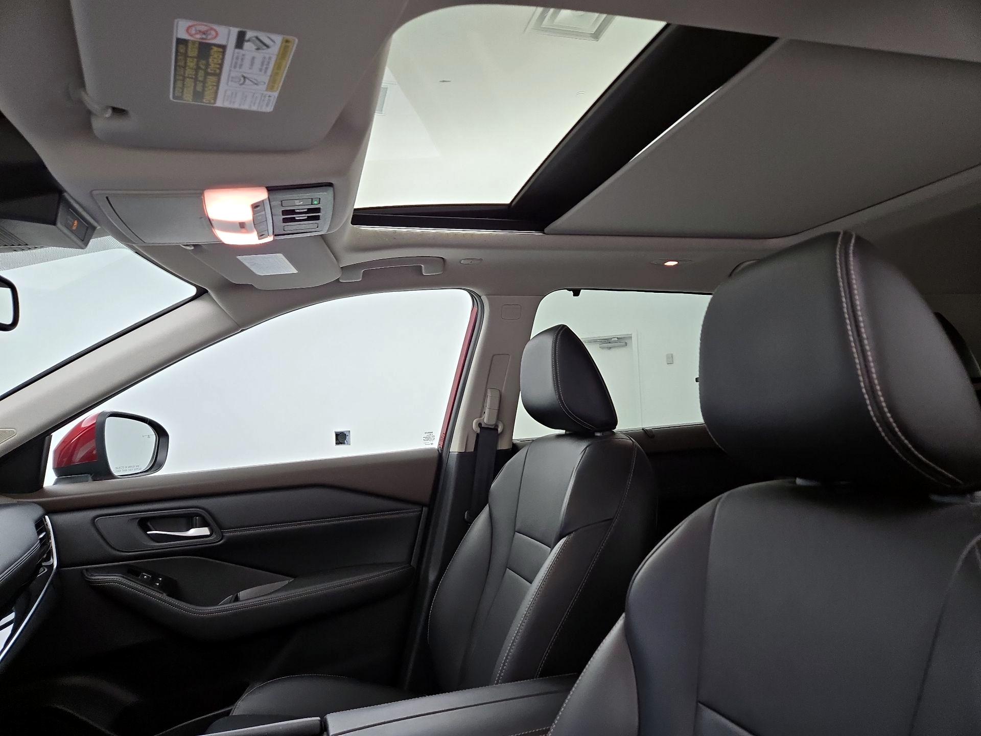 Thumbnail: 2023 Nissan Rogue - 20