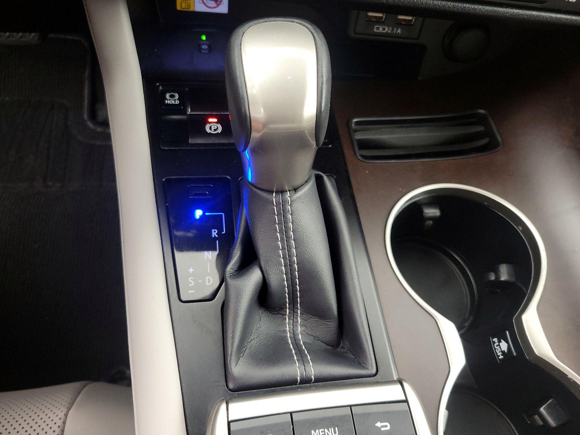 Thumbnail: 2022 Lexus RX - 18