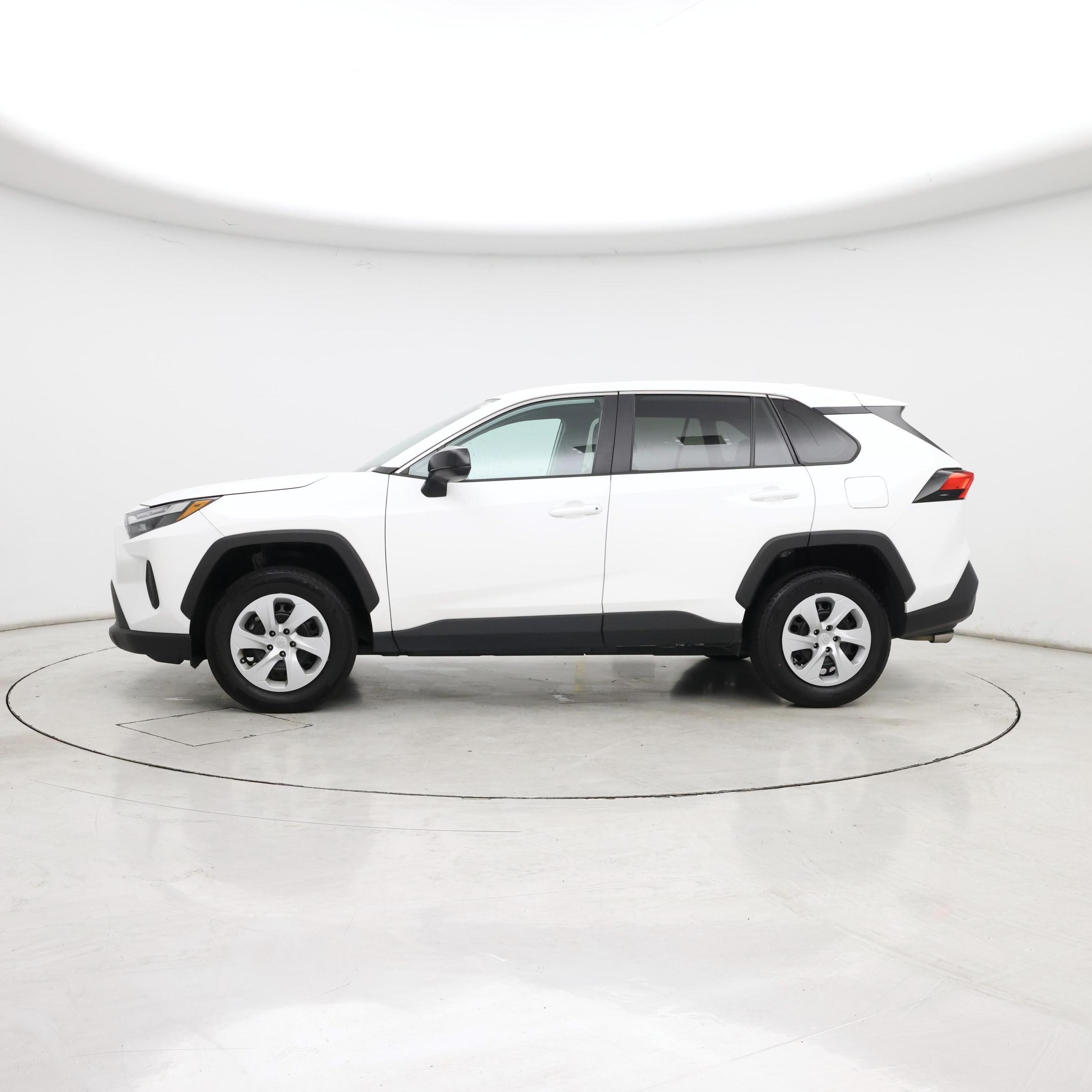 Thumbnail: 2024 Toyota RAV4 - 3