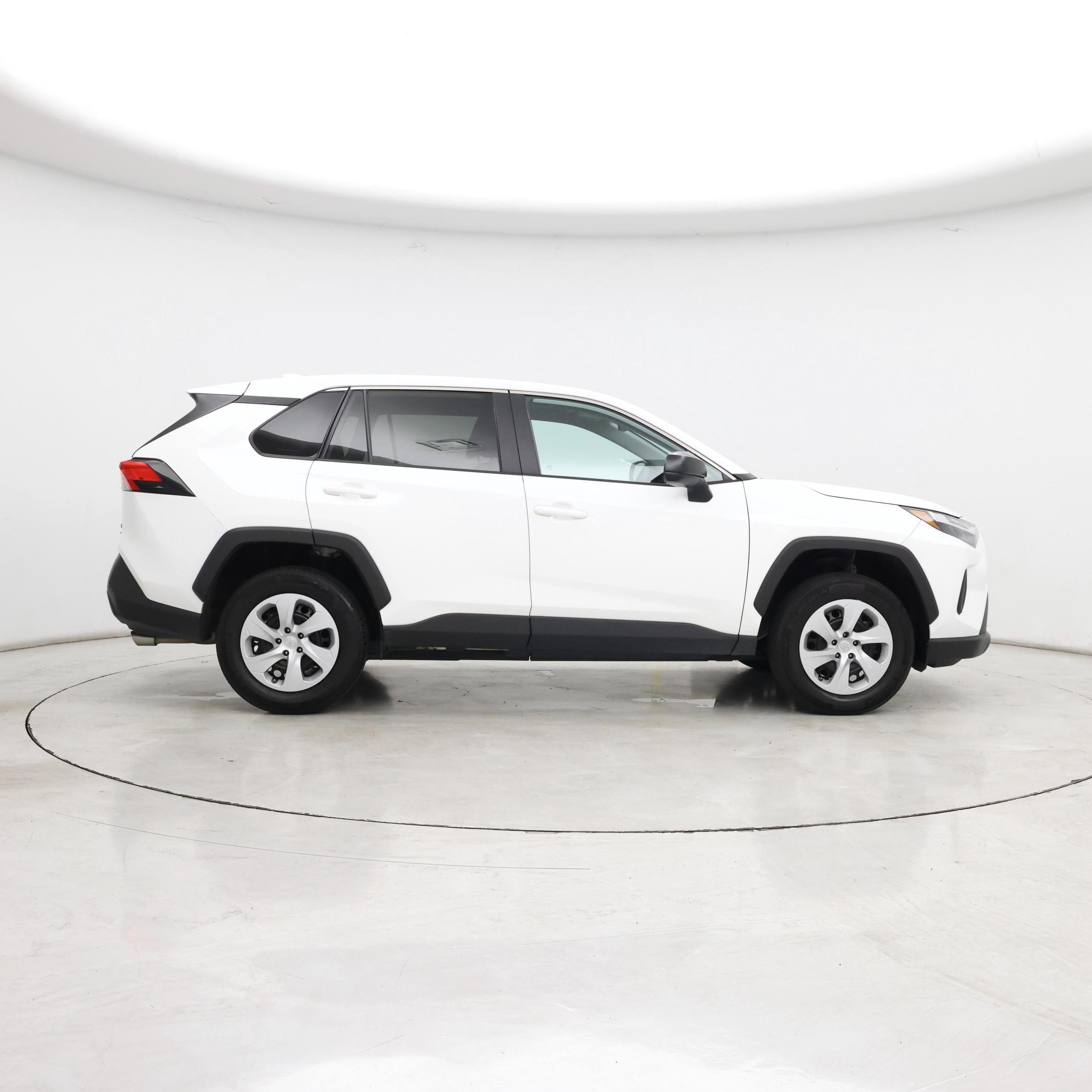 Thumbnail: 2024 Toyota RAV4 - 7