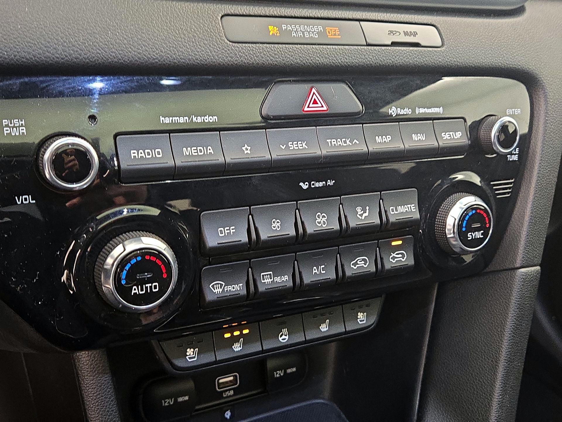 Thumbnail: 2022 Kia Sportage - 16