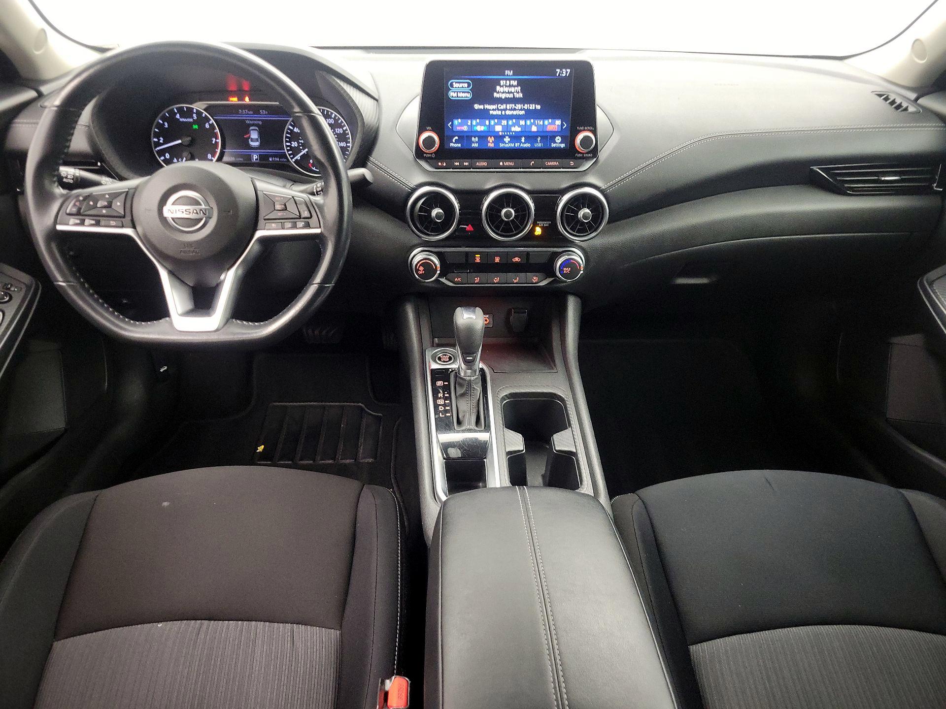 Thumbnail: 2022 Nissan Sentra - 9