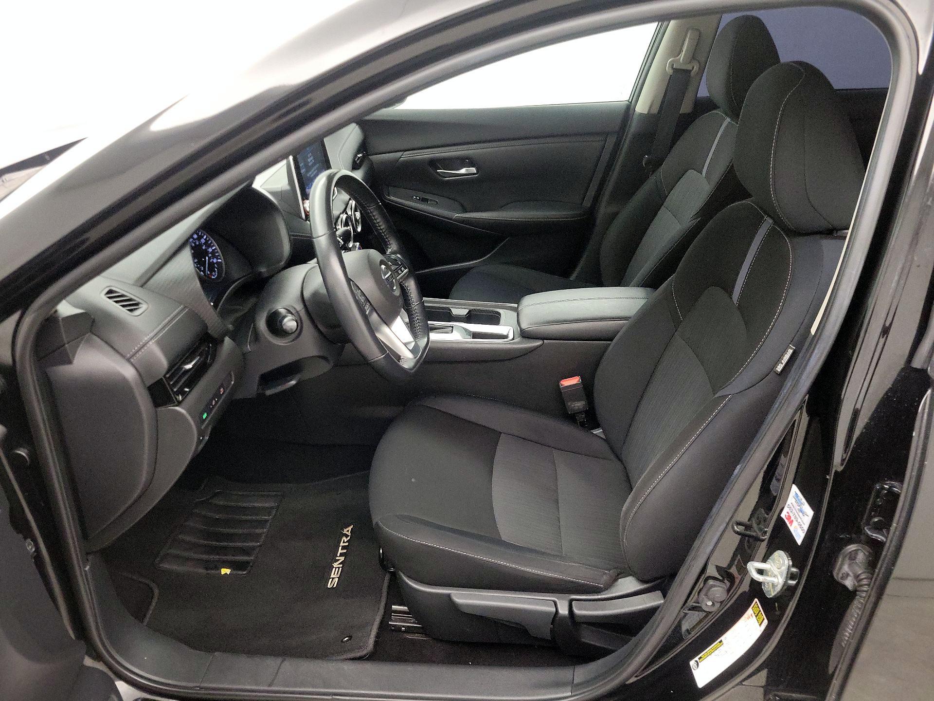 Thumbnail: 2022 Nissan Sentra - 11