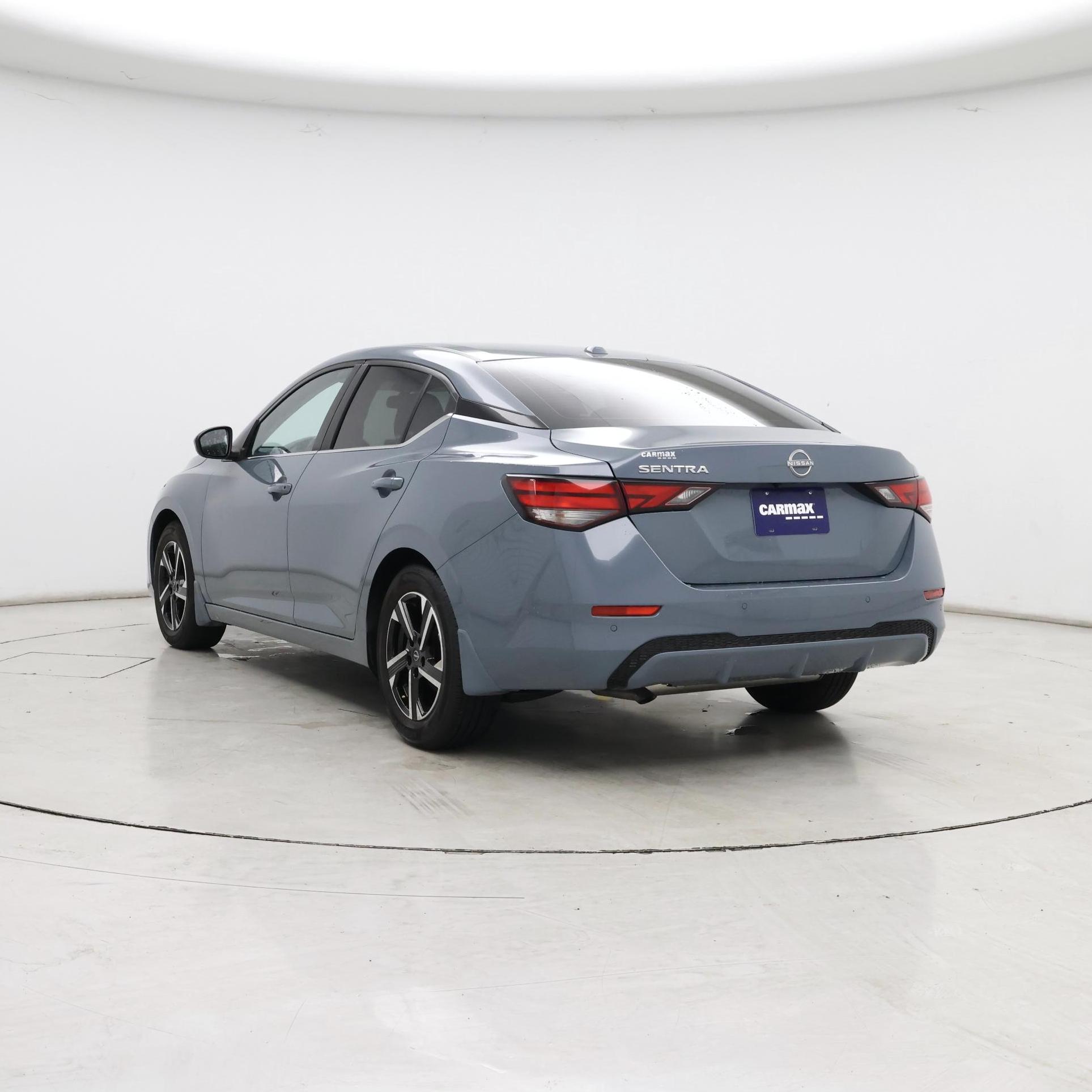 Thumbnail: 2025 Nissan Sentra - 2