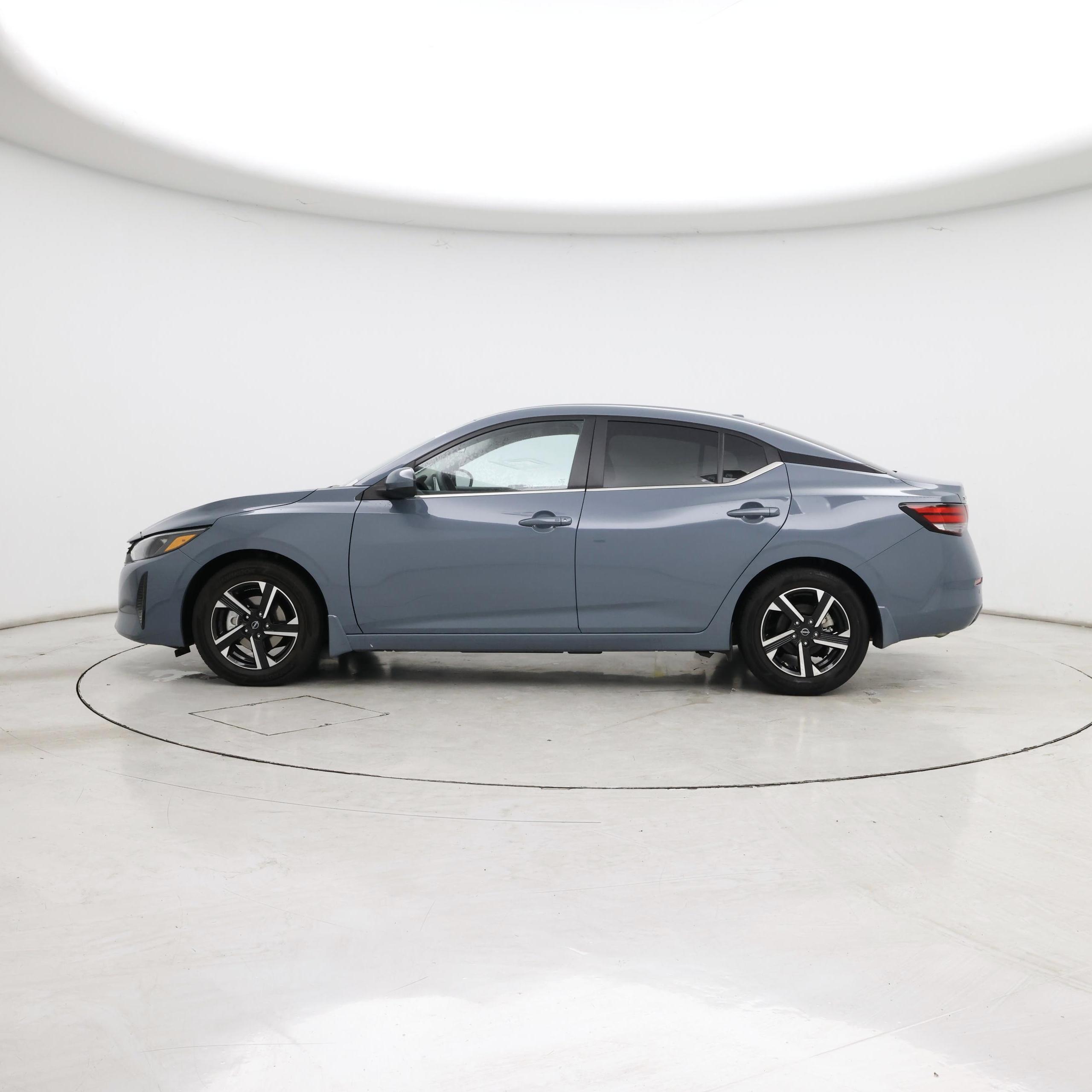 Thumbnail: 2025 Nissan Sentra - 3