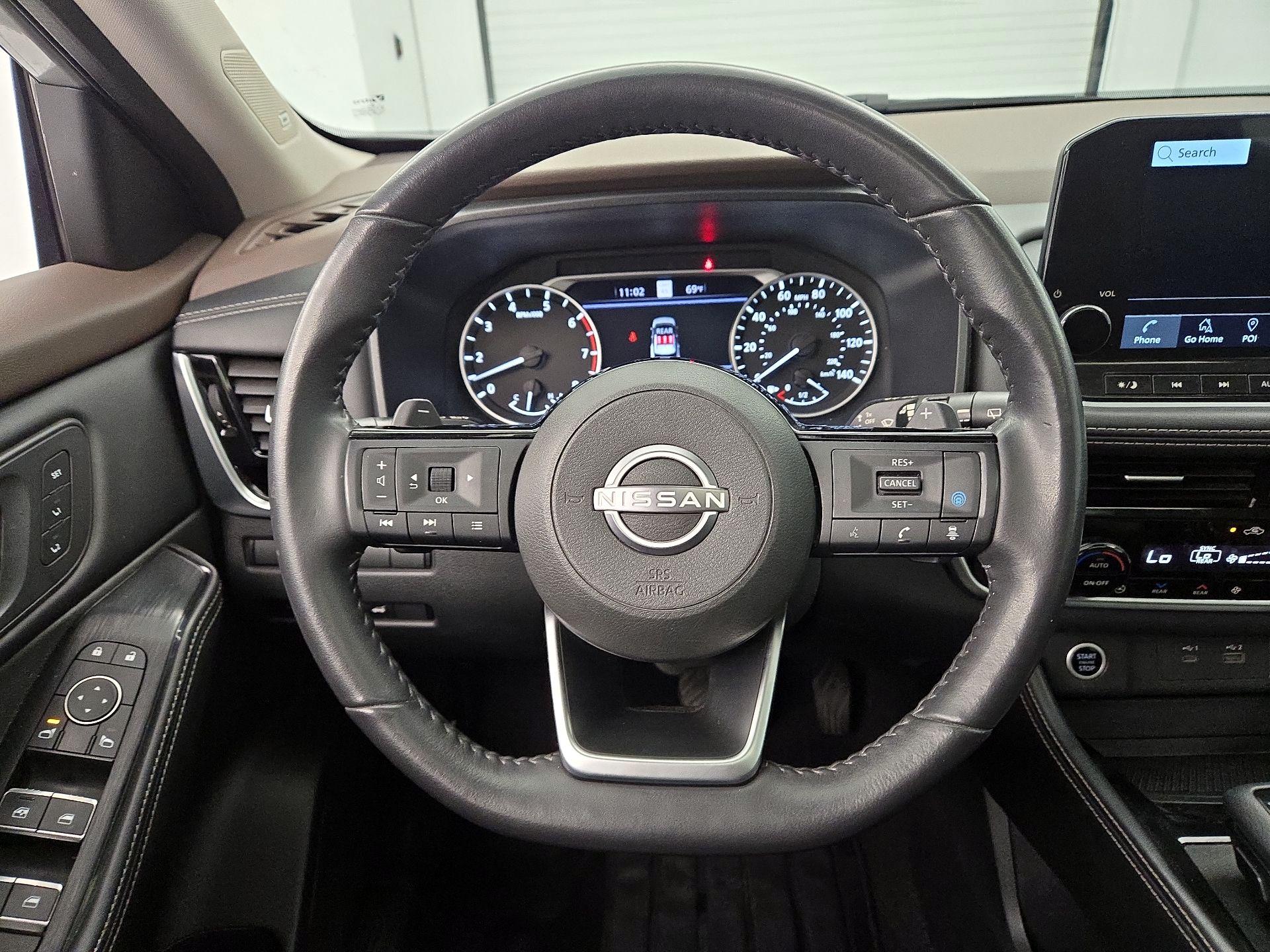 Thumbnail: 2023 Nissan Rogue - 10