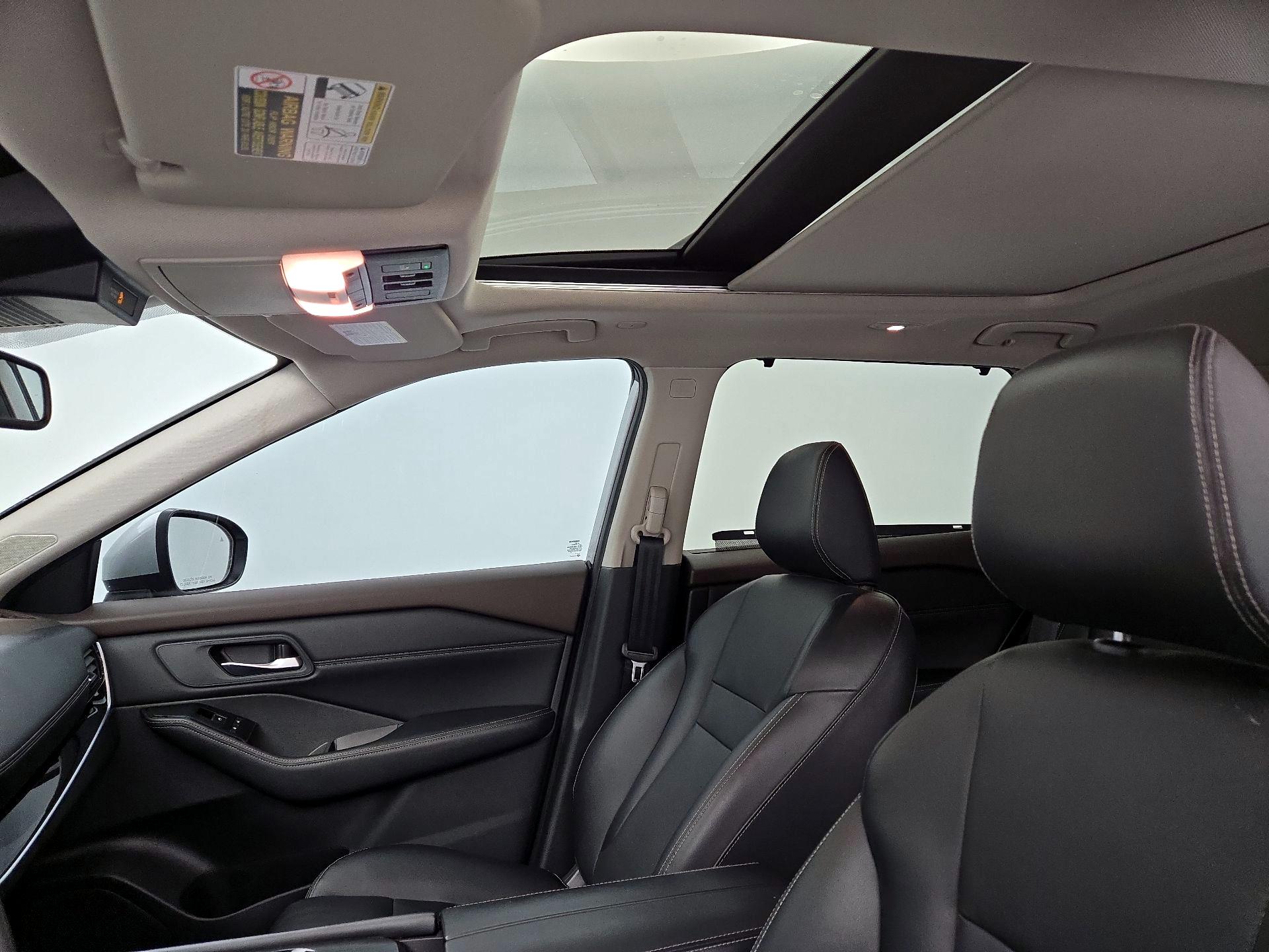 Thumbnail: 2023 Nissan Rogue - 20