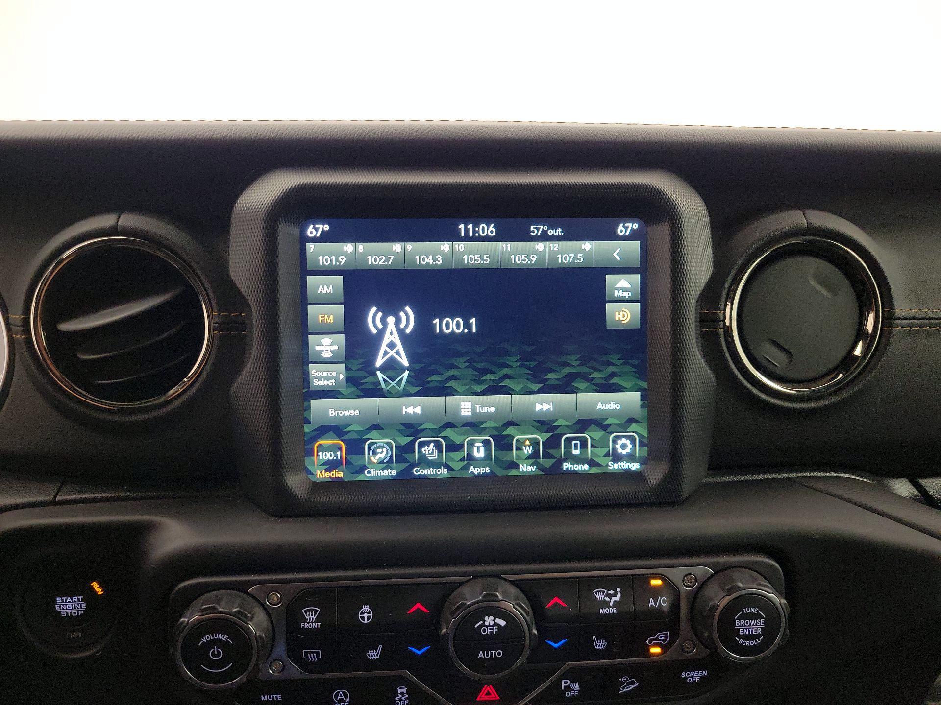 Thumbnail: 2021 Jeep Wrangler - 16