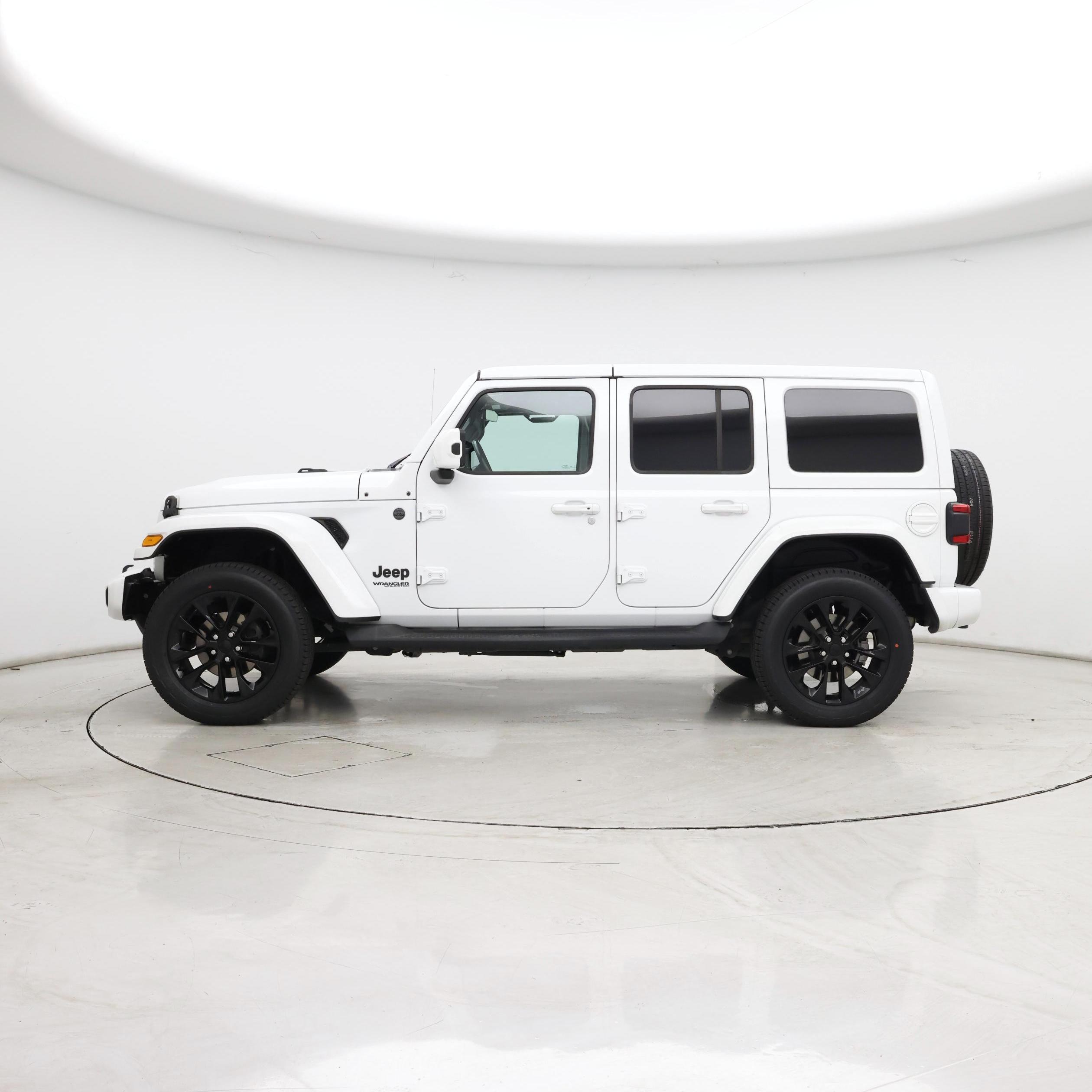 Thumbnail: 2021 Jeep Wrangler - 3