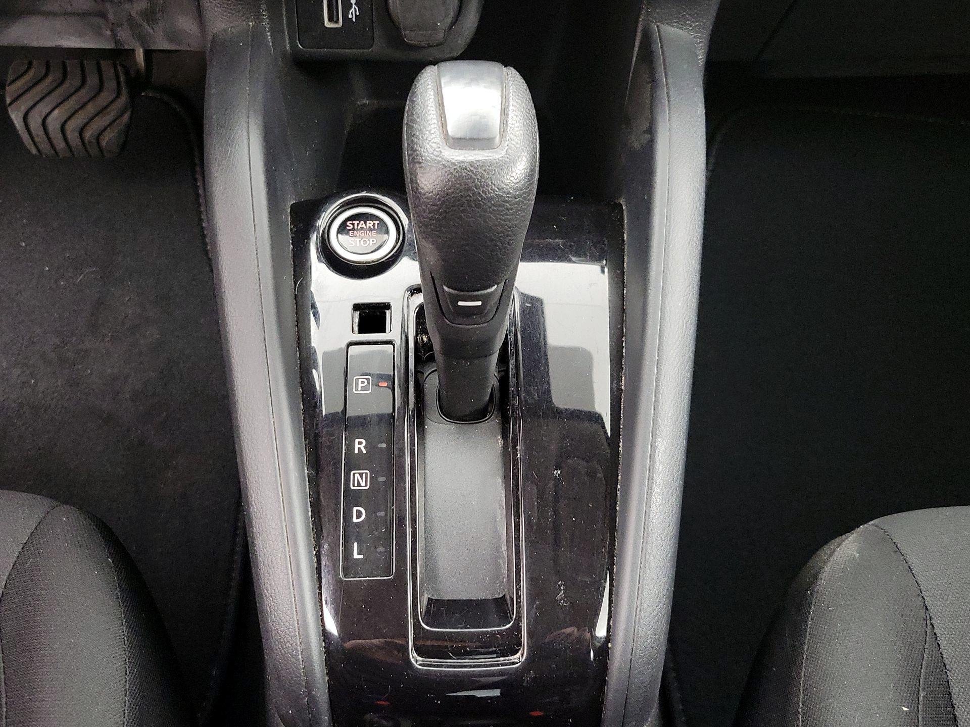 Thumbnail: 2021 Nissan Versa - 17