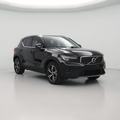 2023 Volvo XC40 B5 Plus Bright Theme