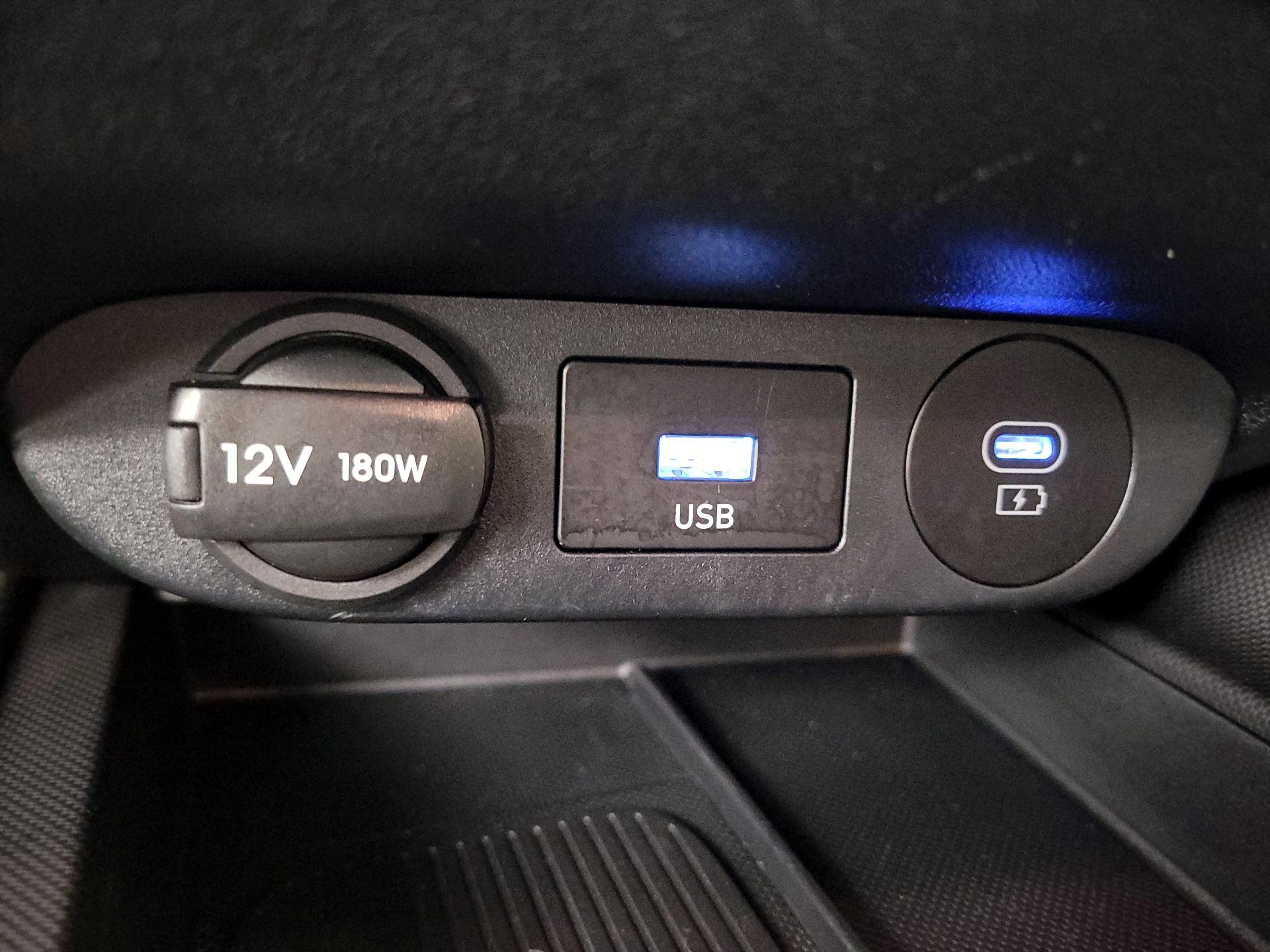 Thumbnail: 2025 Hyundai Elantra - 19