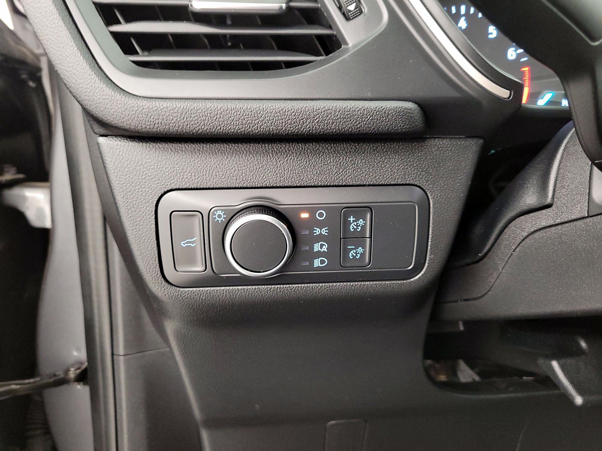 Thumbnail: 2022 Ford Escape - 13