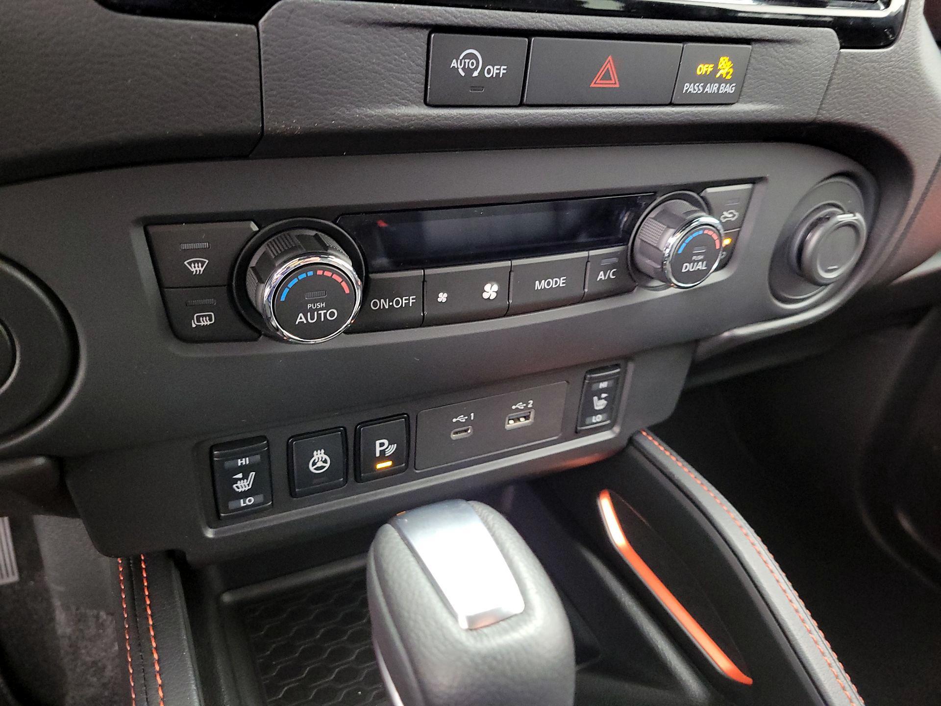 Thumbnail: 2024 Nissan Frontier - 17