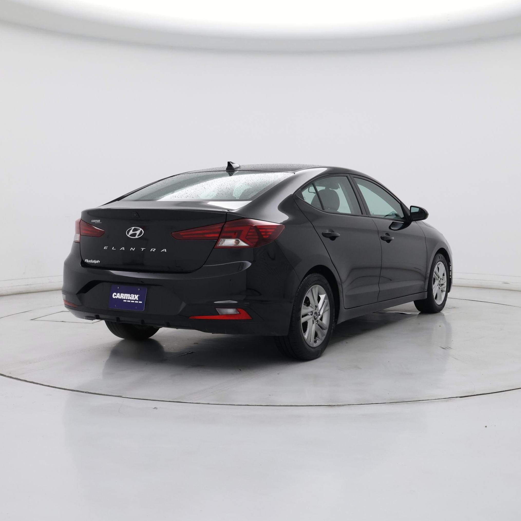 Thumbnail: 2020 Hyundai Elantra - 8