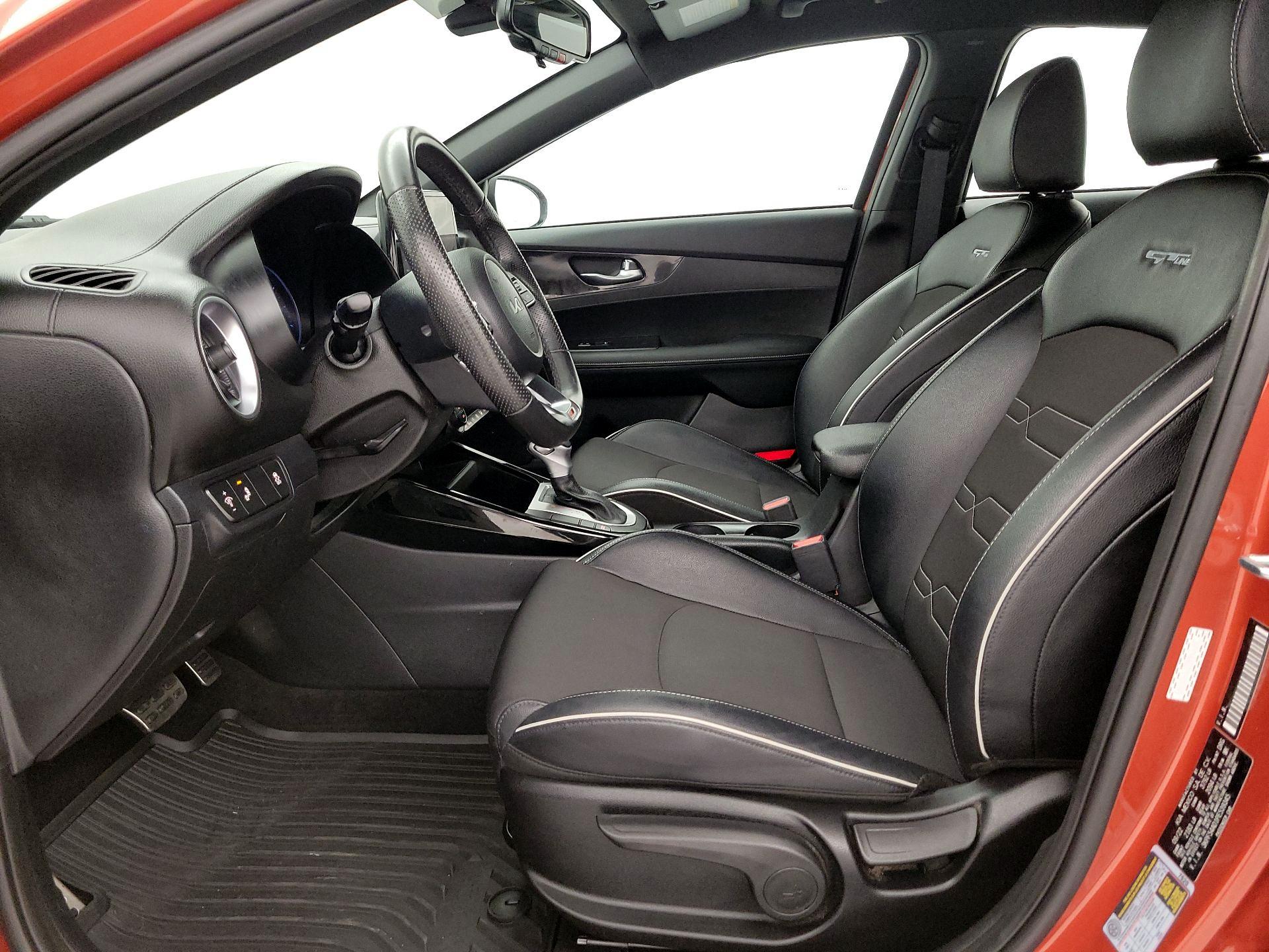 Thumbnail: 2023 Kia Forte - 11