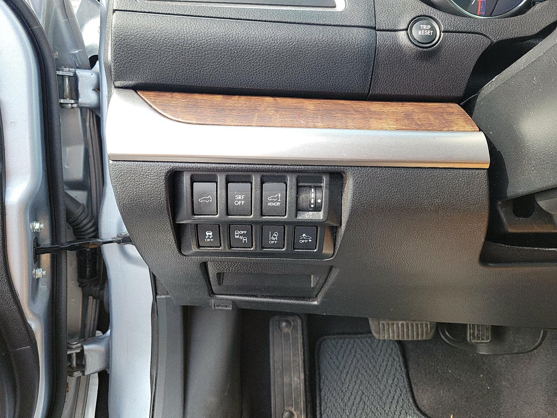 Thumbnail: 2017 Subaru Outback - 11