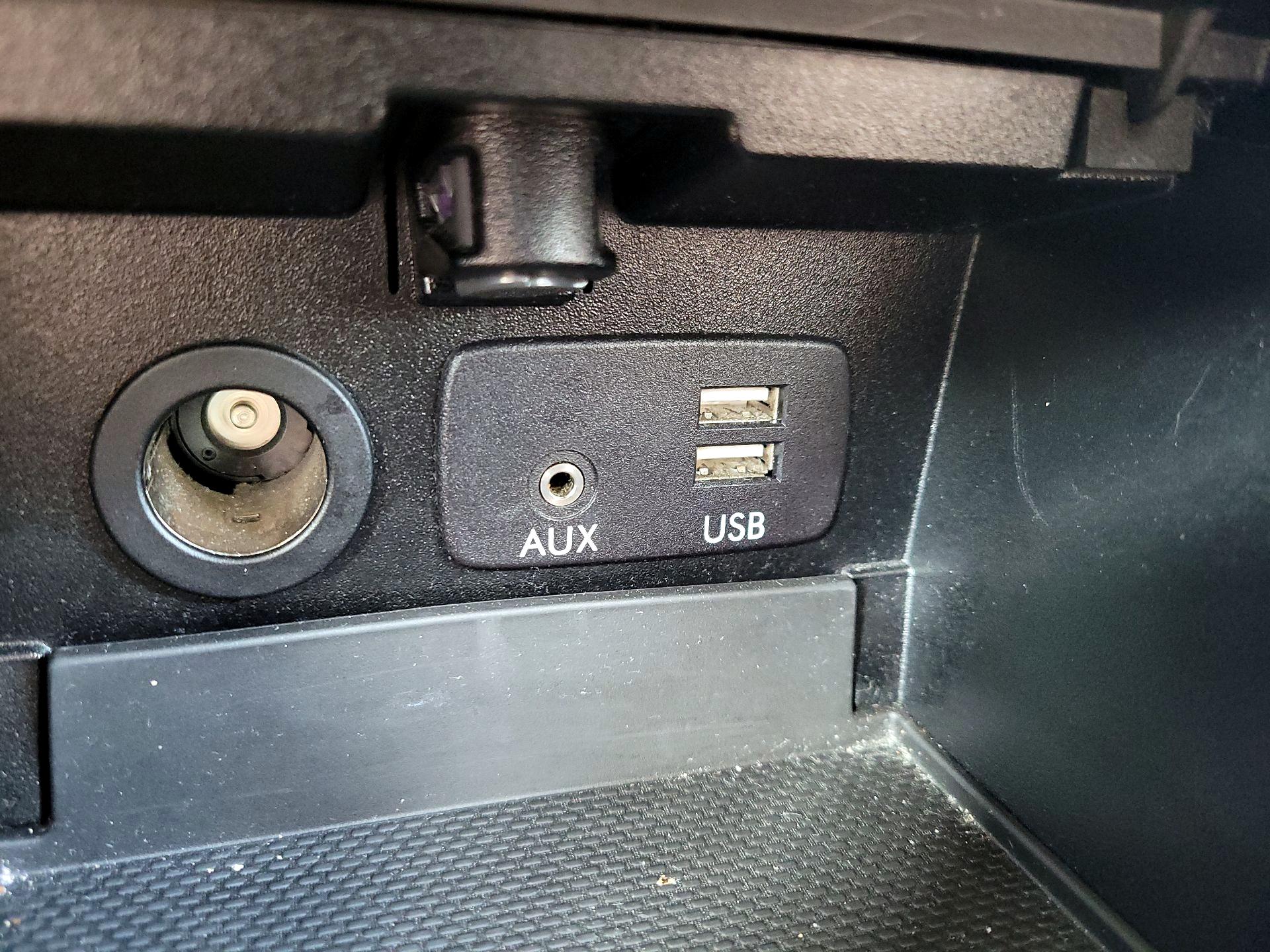 Thumbnail: 2017 Subaru Outback - 17