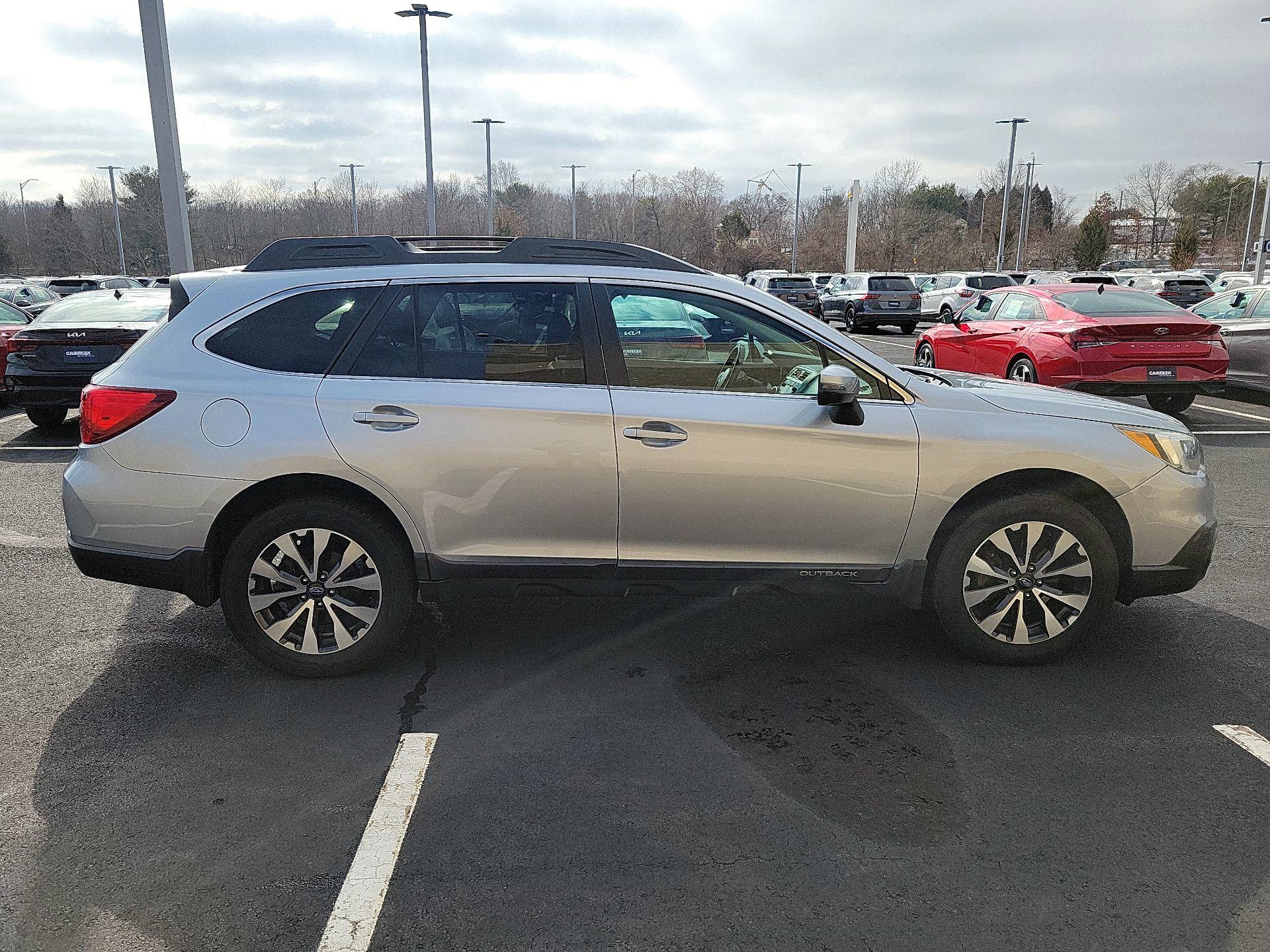 Thumbnail: 2017 Subaru Outback - 4