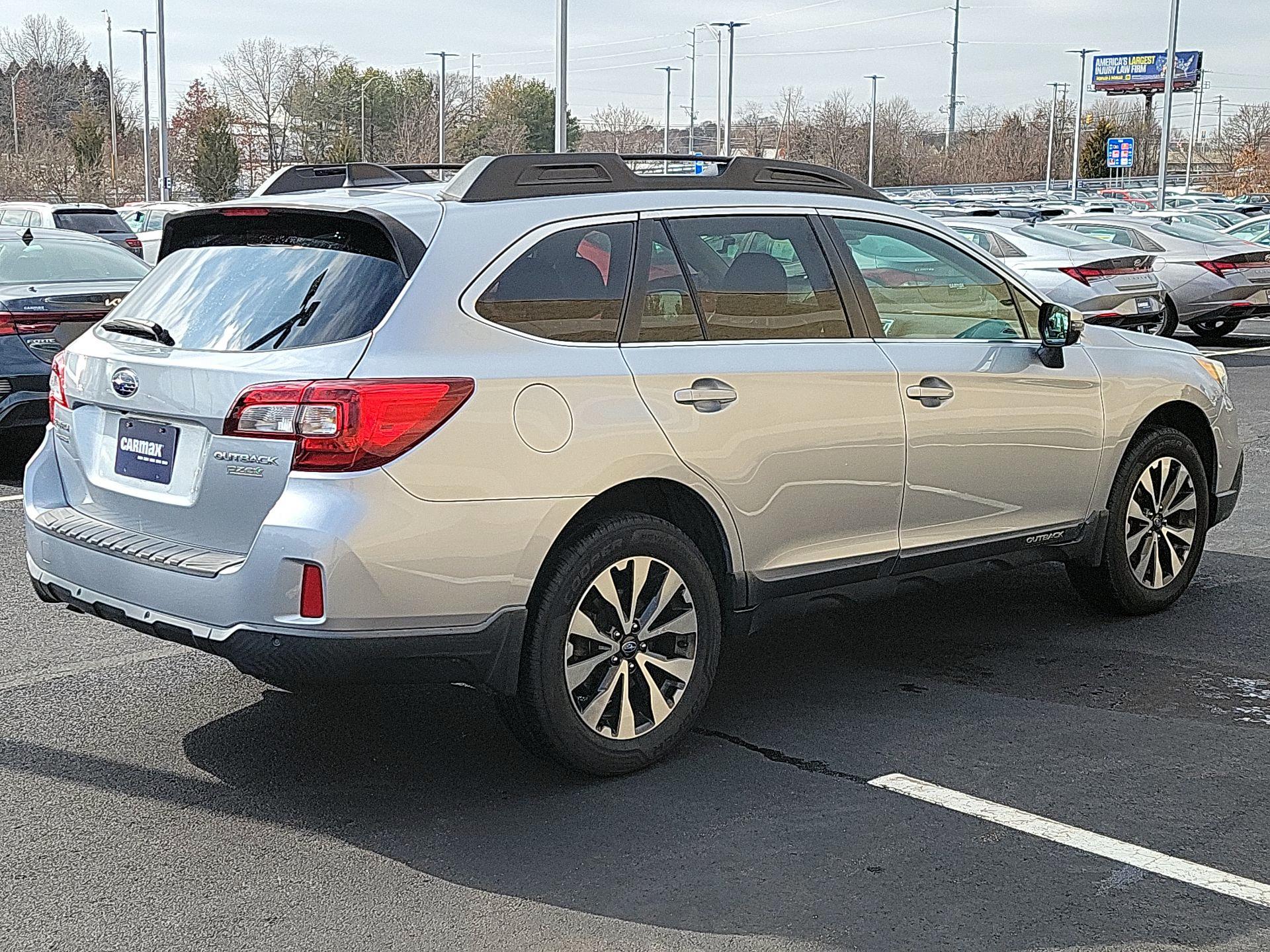 Thumbnail: 2017 Subaru Outback - 5