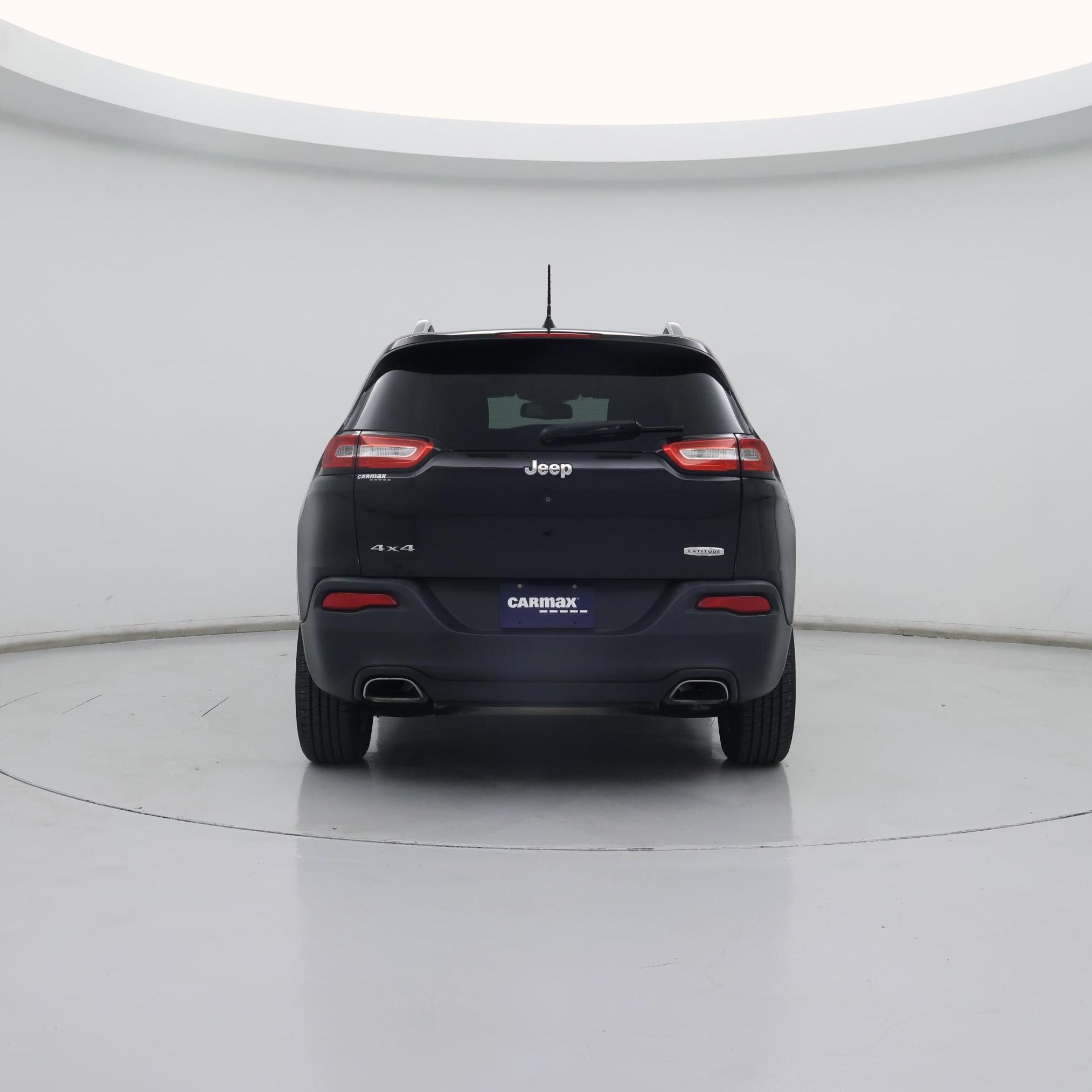 Thumbnail: 2017 Jeep Cherokee - 6