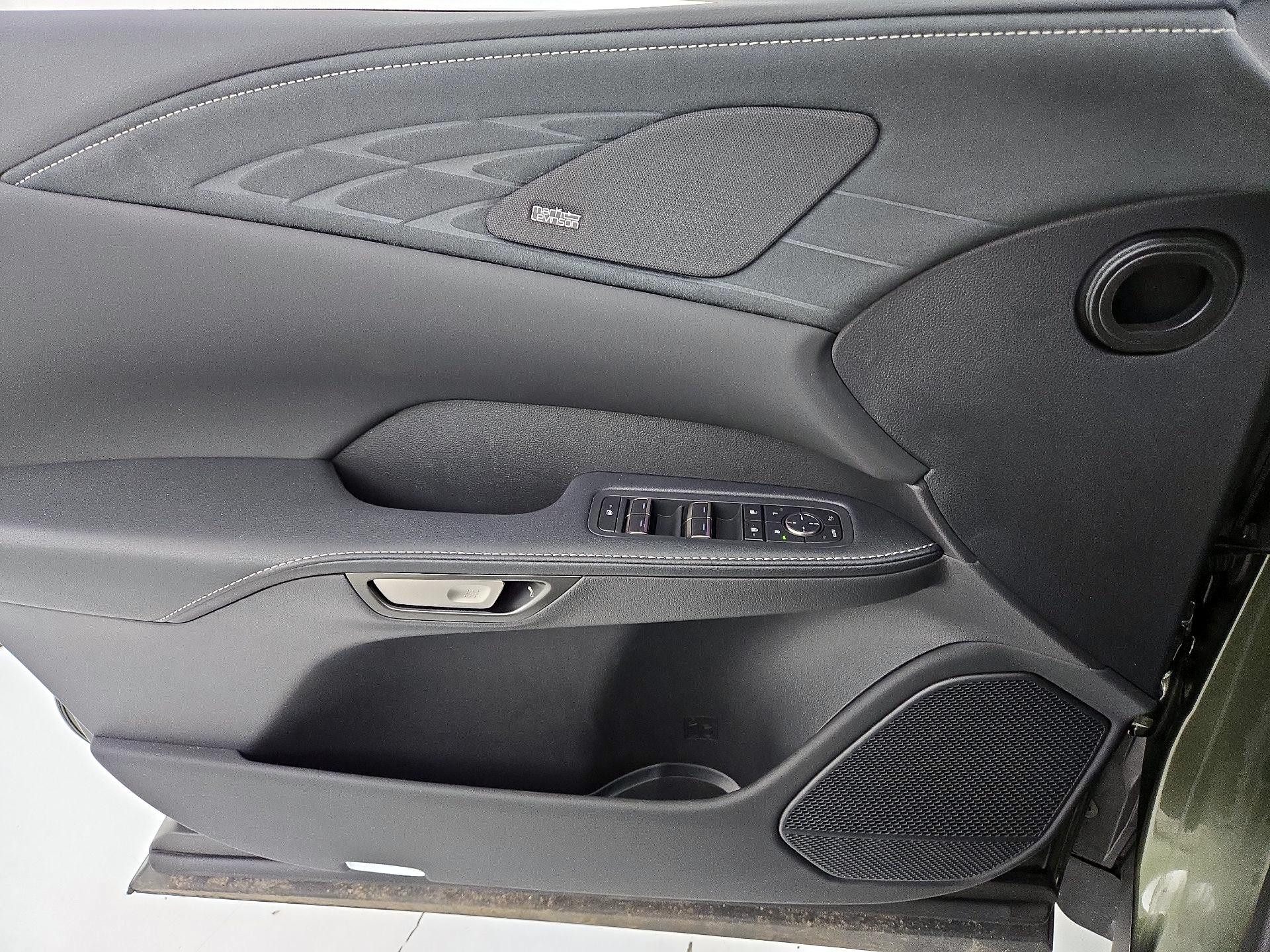 Thumbnail: 2025 Lexus RX - 12