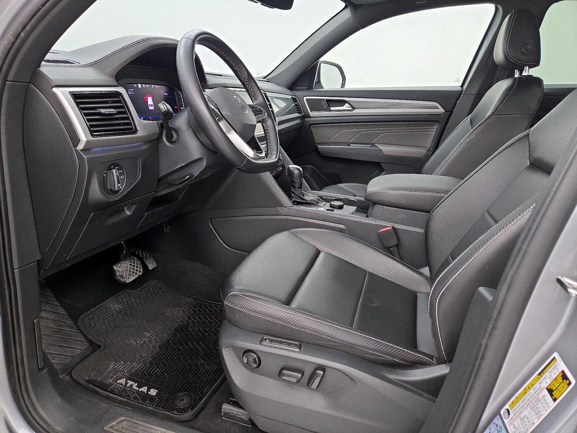 Thumbnail: 2021 Volkswagen Atlas - 11