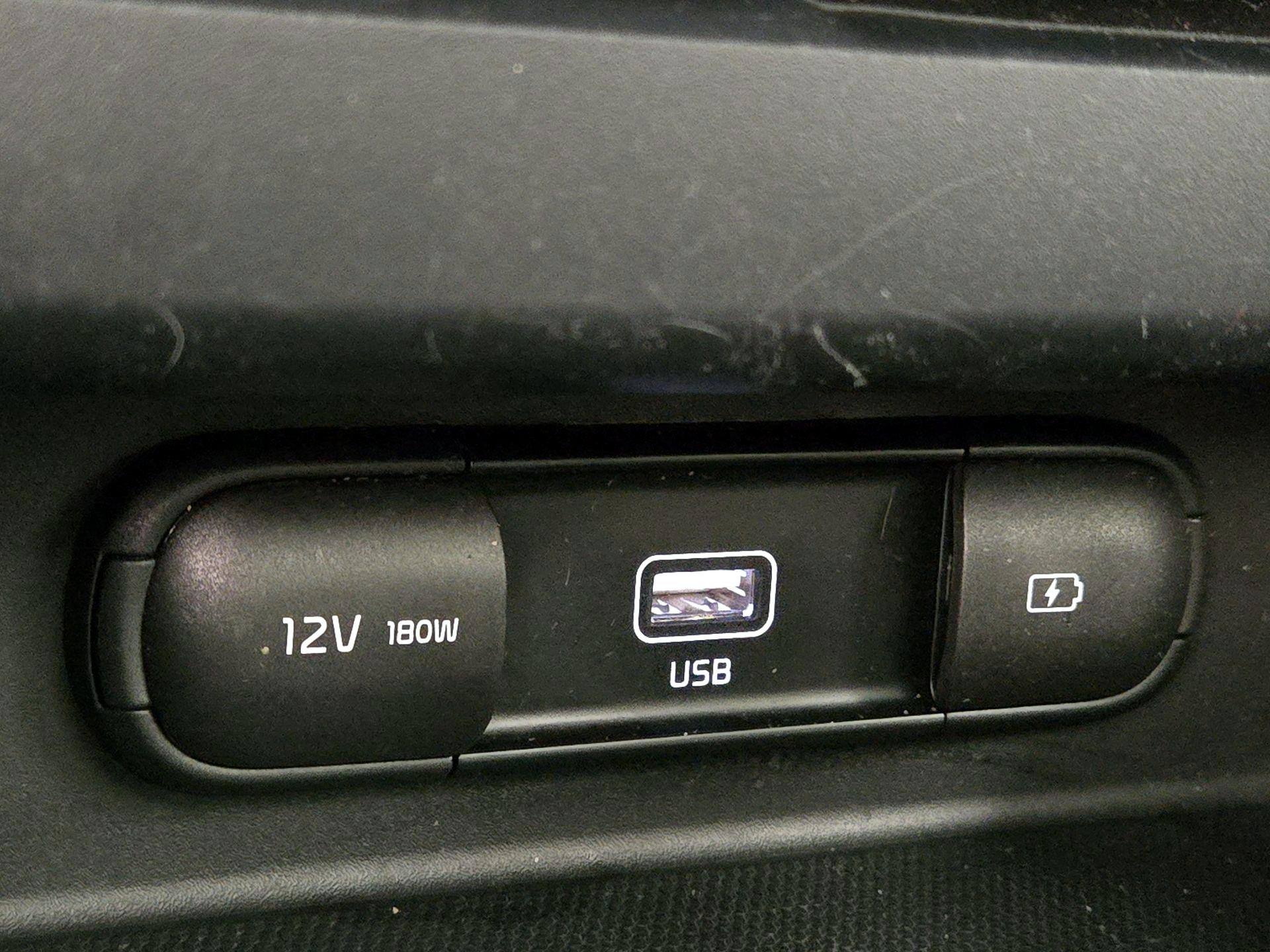 Thumbnail: 2021 Kia Seltos - 17