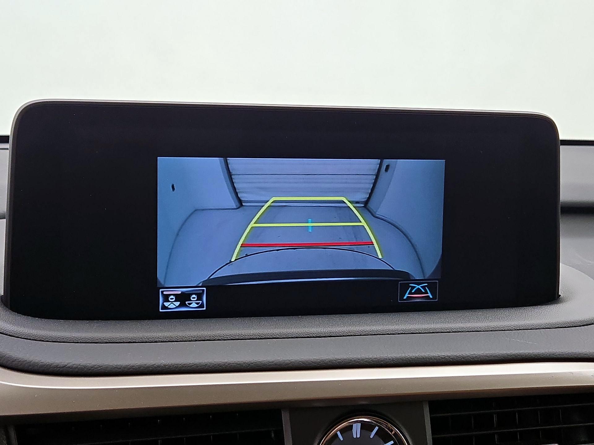 Thumbnail: 2022 Lexus RX - 15