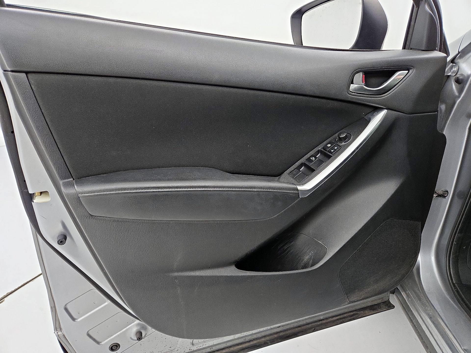 Thumbnail: 2015 Mazda CX-5 - 12