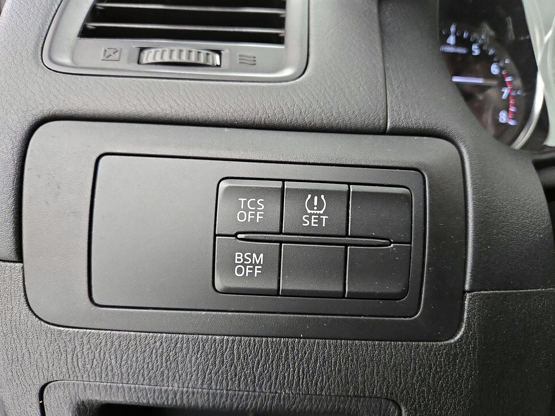 Thumbnail: 2015 Mazda CX-5 - 13