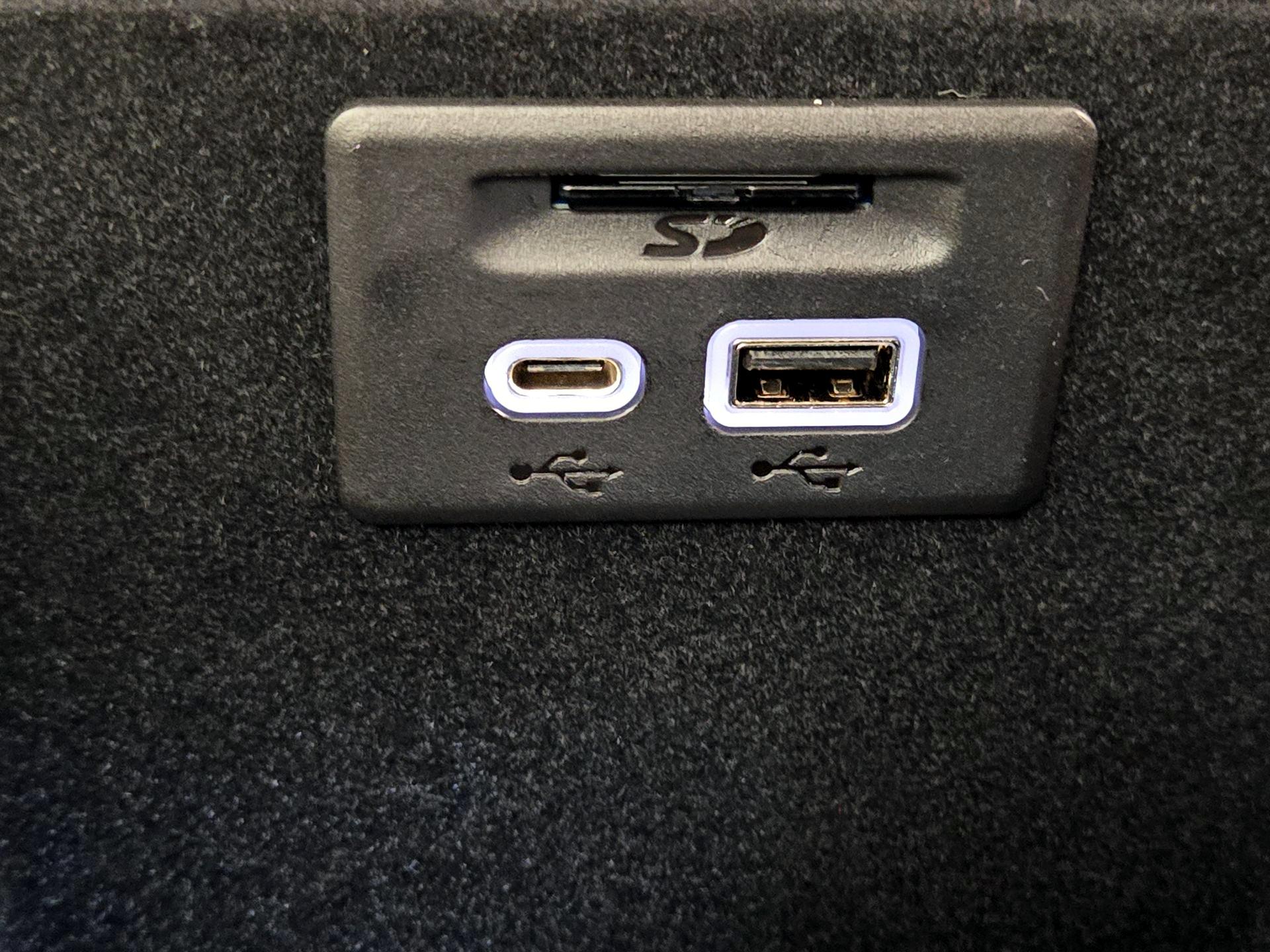 Thumbnail: 2020 Cadillac XT5 - 19