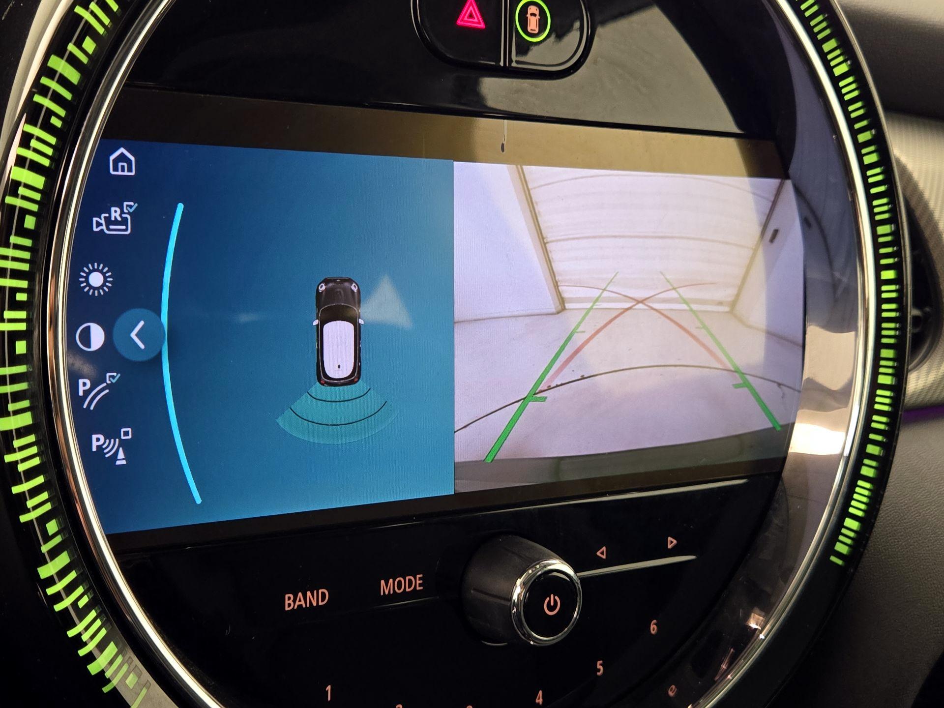 Thumbnail: 2024 MINI Cooper Hardtop - 14