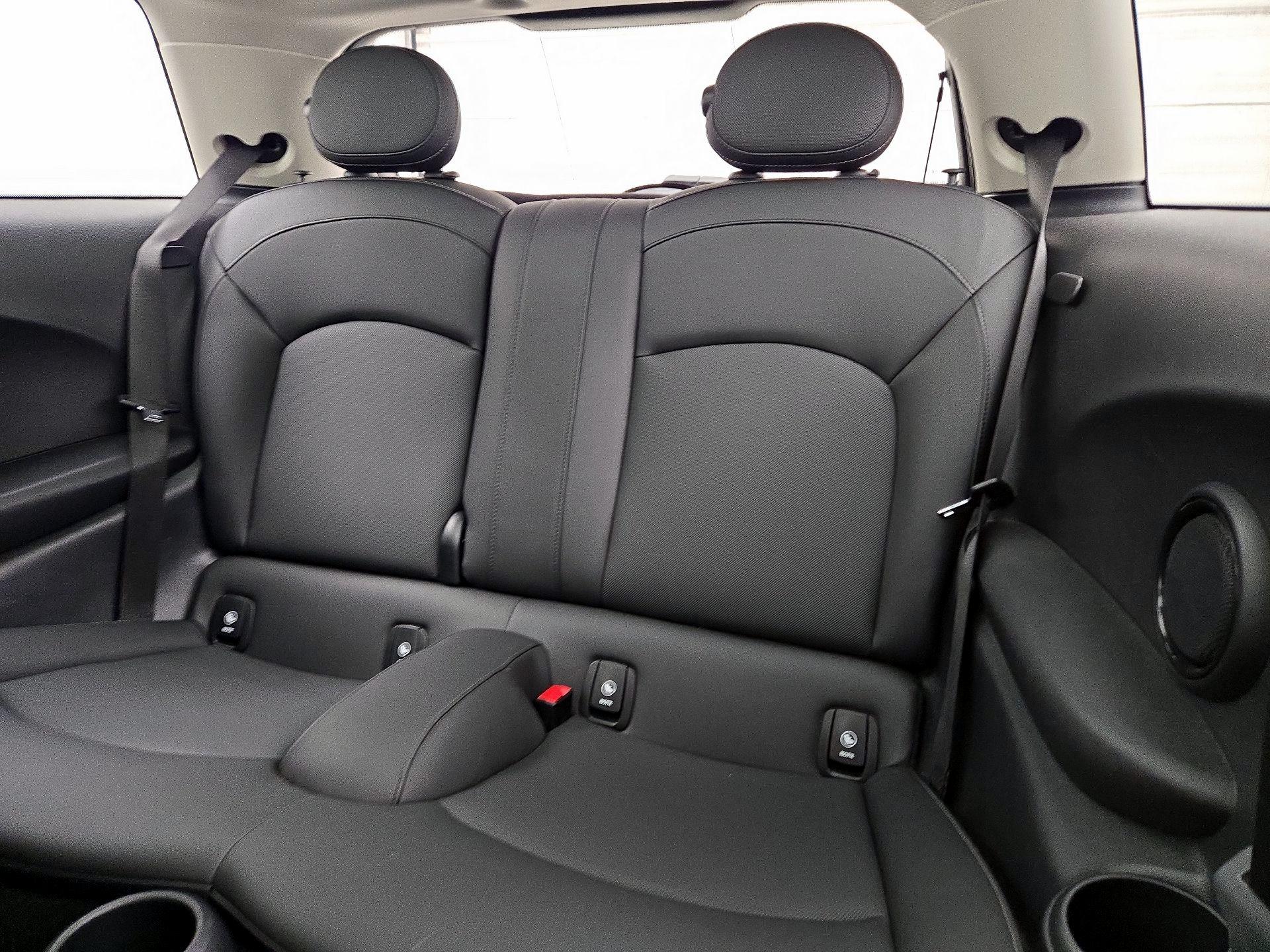 Thumbnail: 2024 MINI Cooper Hardtop - 20