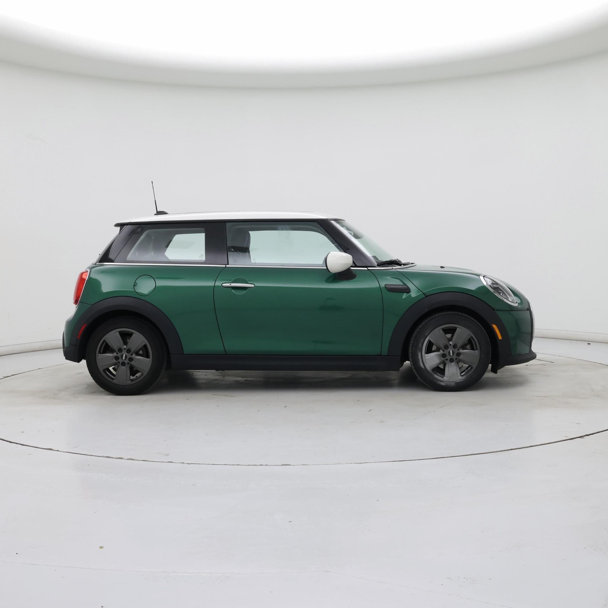 Thumbnail: 2024 MINI Cooper Hardtop - 7