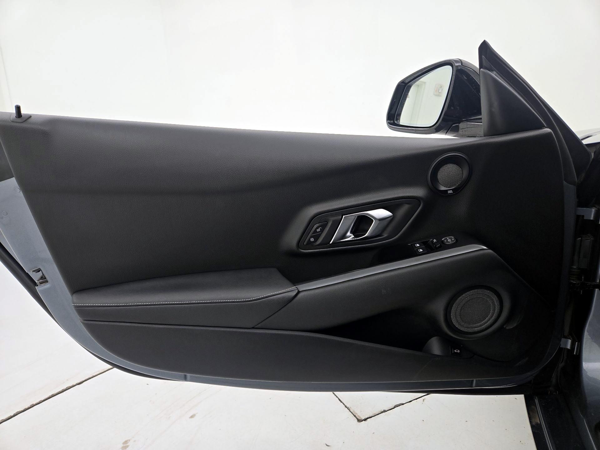 Thumbnail: 2020 Toyota Supra - 12