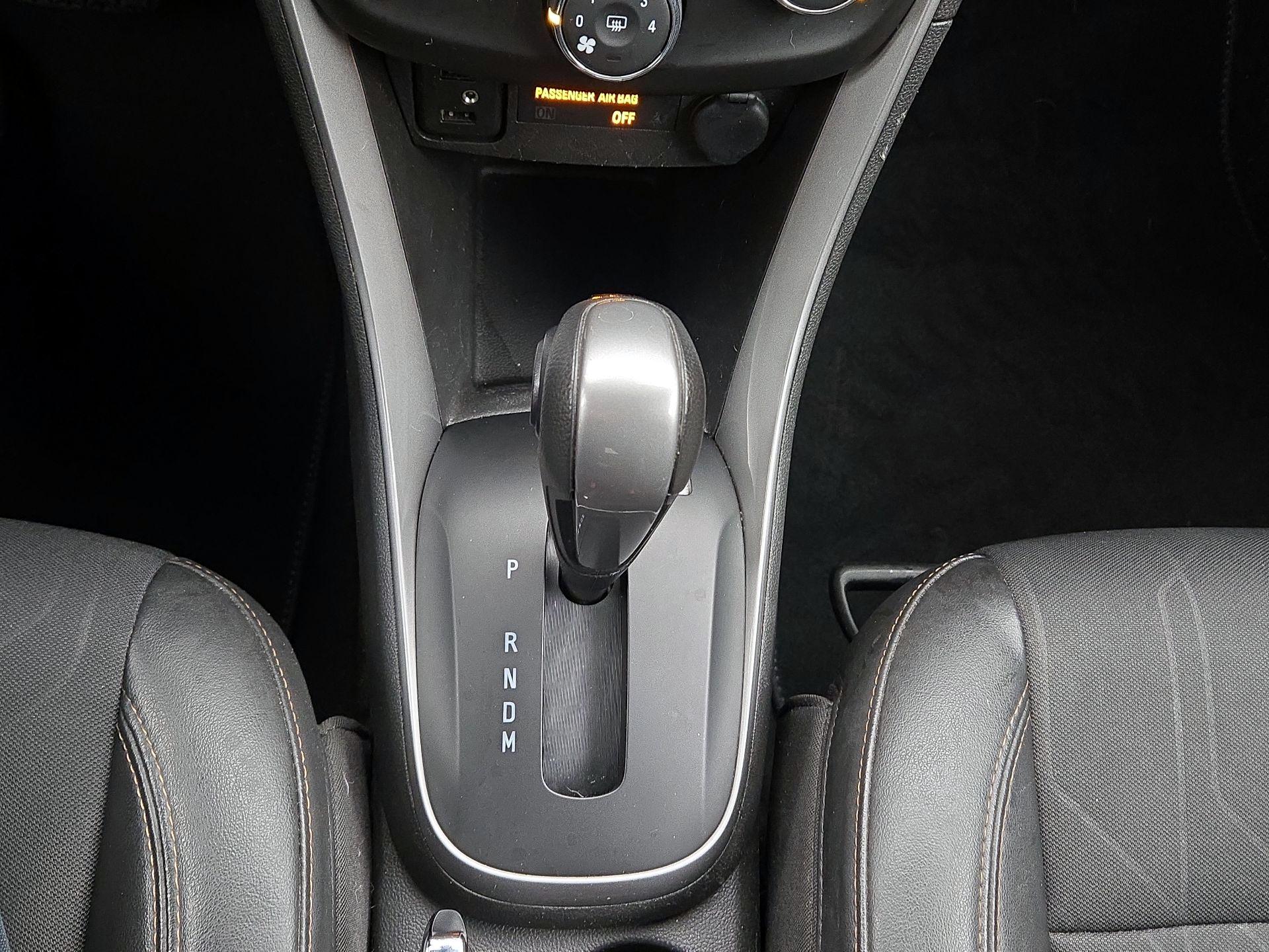 Thumbnail: 2020 Chevrolet Trax - 17