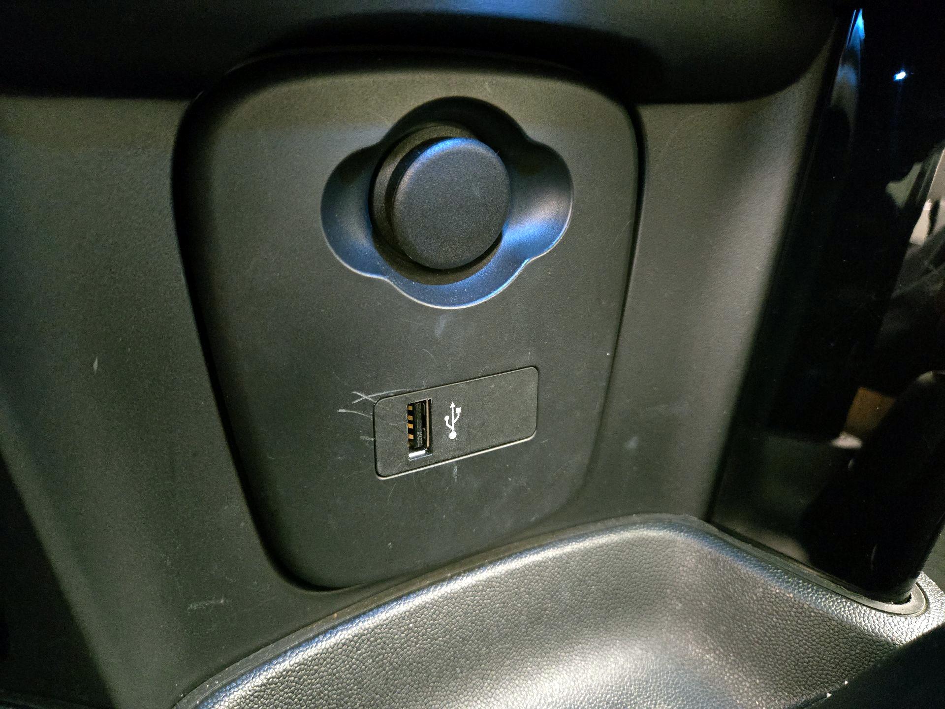 Thumbnail: 2022 MINI Cooper Hardtop - 18