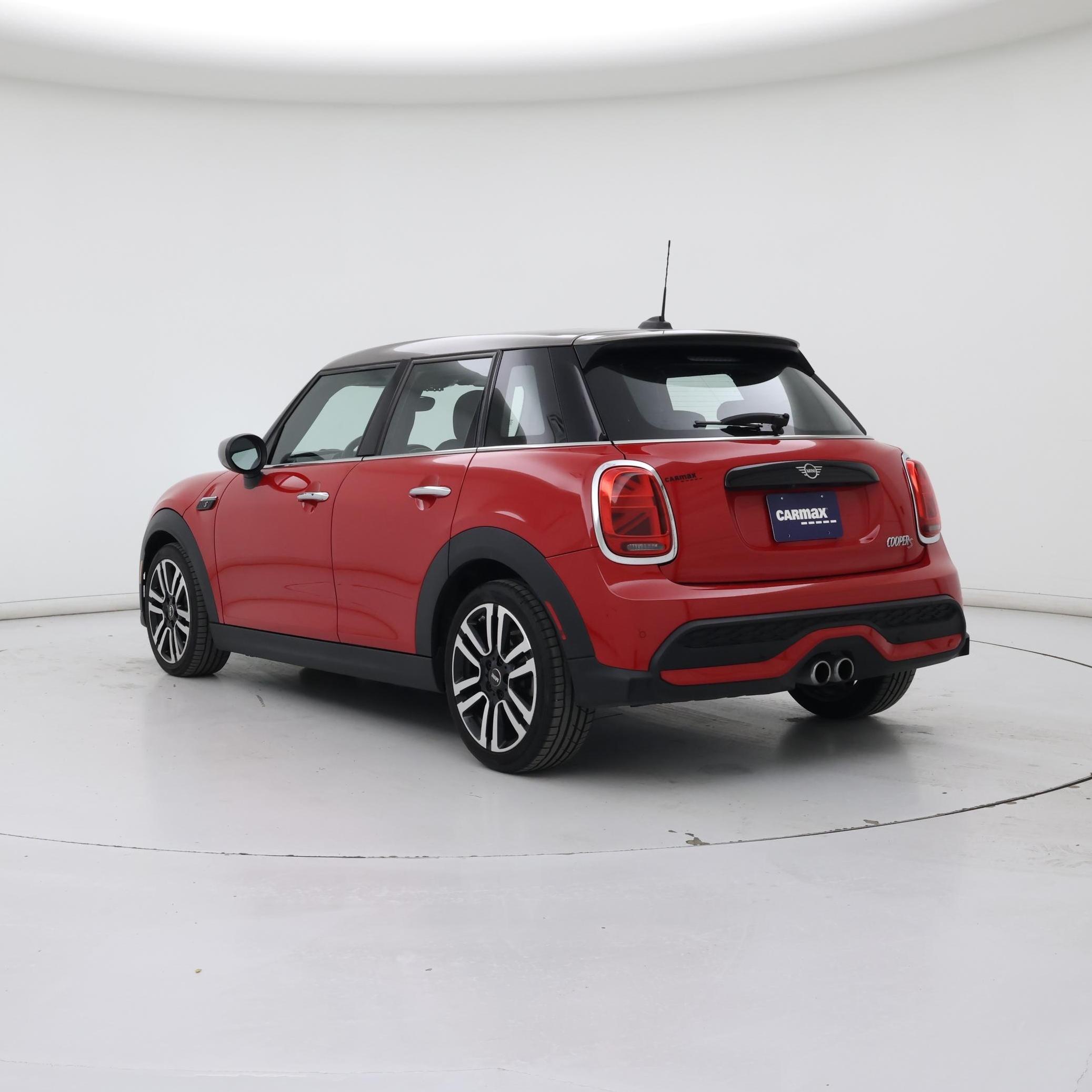 Thumbnail: 2022 MINI Cooper Hardtop - 2