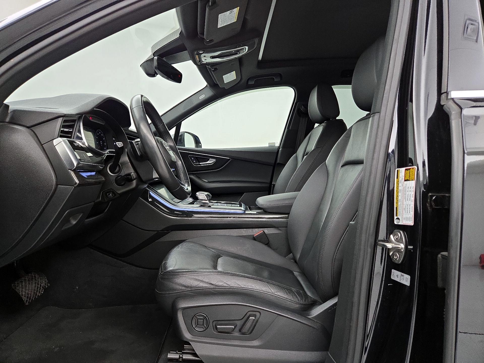 Thumbnail: 2021 Audi Q7 - 11